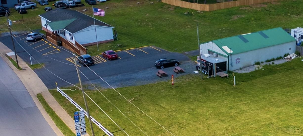 903 E MAIN ST, WAYNESBORO, Virginia 22980, ,Commercial,903 E MAIN ST,669673 MLS # 669673