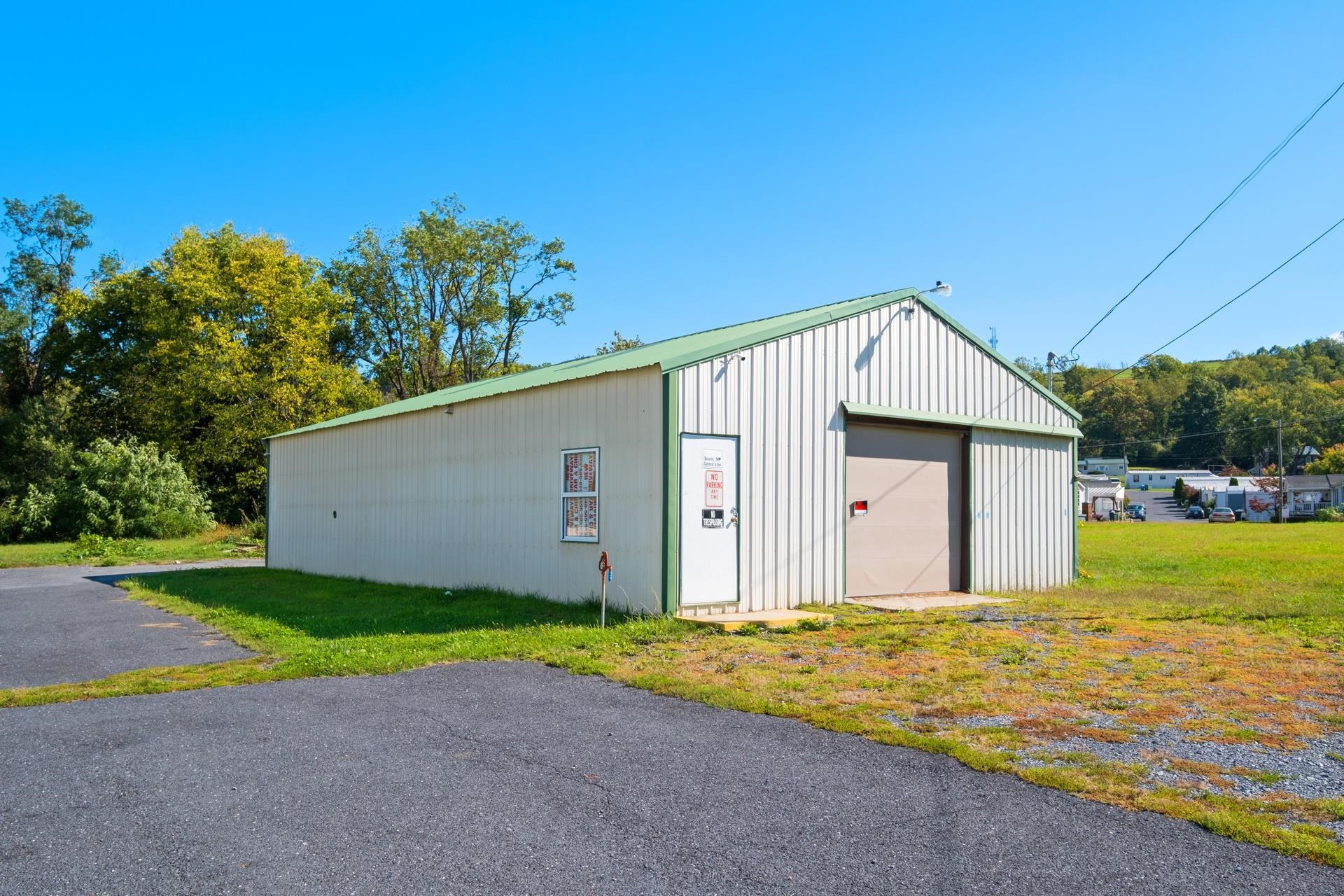 903 E MAIN ST, WAYNESBORO, Virginia 22980, ,Commercial,903 E MAIN ST,669673 MLS # 669673