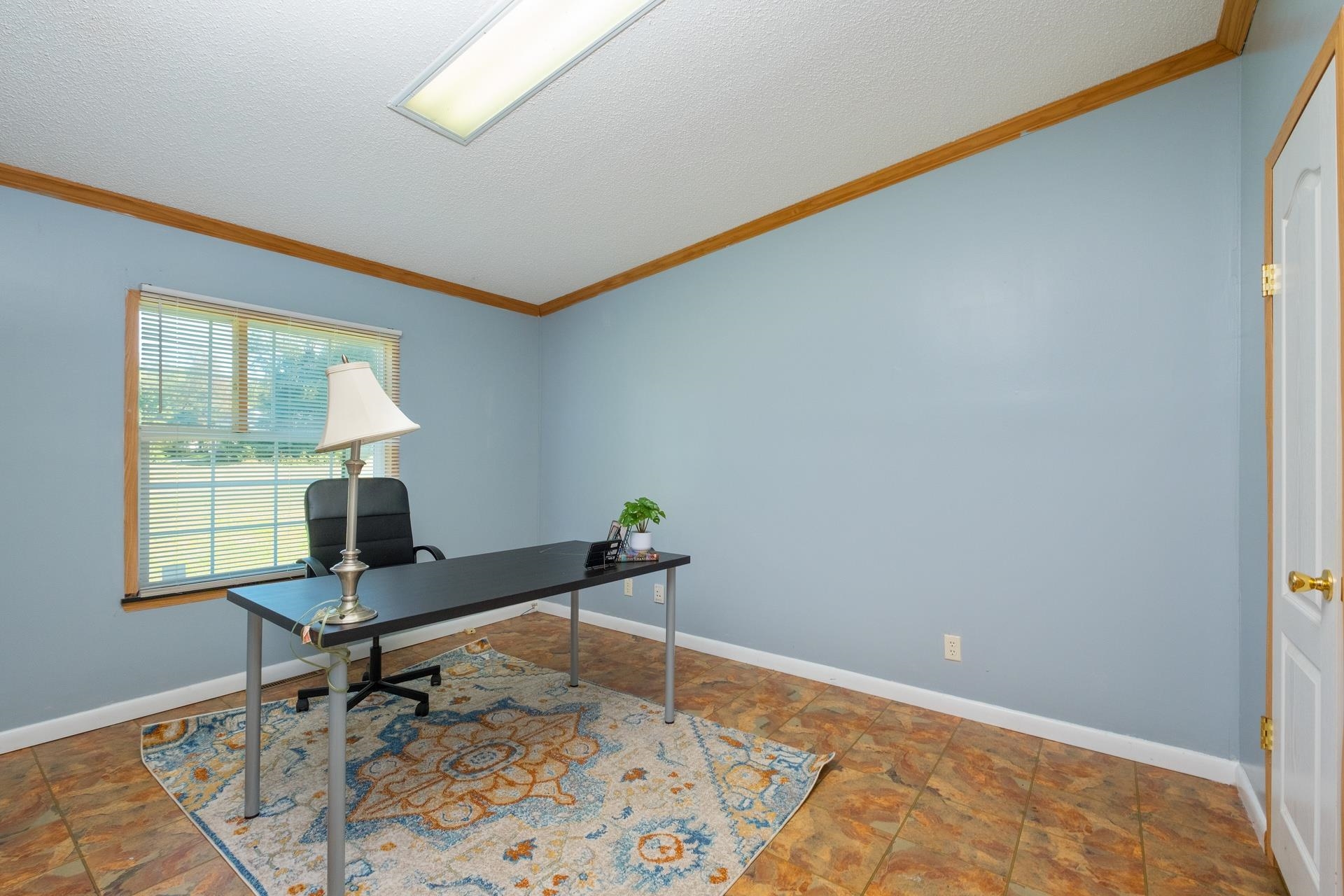 903 E MAIN ST, WAYNESBORO, Virginia 22980, ,Commercial,903 E MAIN ST,669673 MLS # 669673