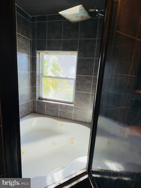 1121 K ST NE, WASHINGTON, District Of Columbia 20002, 4 Bedrooms Bedrooms, 7 Rooms Rooms,3 BathroomsBathrooms,Residential,For sale,1121 K ST NE,DCDC2227590 MLS # DCDC2227590