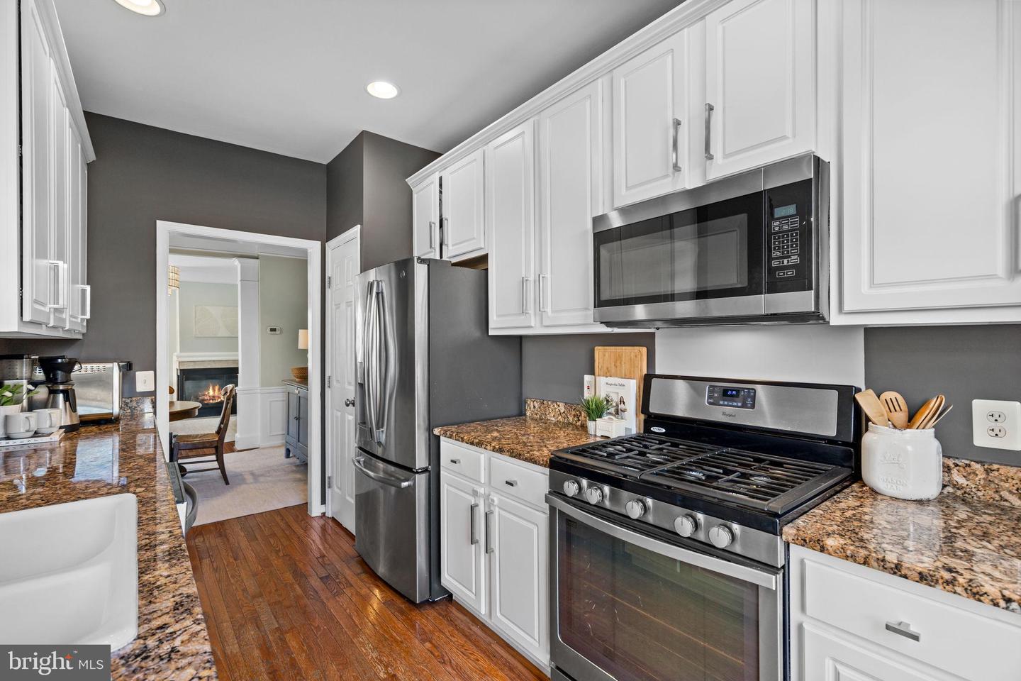 6311 BURGUNDY LEAF LN, ALEXANDRIA, Virginia 22312, 4 Bedrooms Bedrooms, 8 Rooms Rooms,3 BathroomsBathrooms,Residential,For sale,6311 BURGUNDY LEAF LN,VAFX2275042 MLS # VAFX2275042 6311 BURGUNDY LEAF LN, ALEXANDRIA, Virginia 22312, 4 Bedrooms Bedrooms, 8 Rooms Rooms,3 BathroomsBathrooms,Residential,For sale,6311 BURGUNDY LEAF LN,VAFX2275042 MLS # VAFX2275042