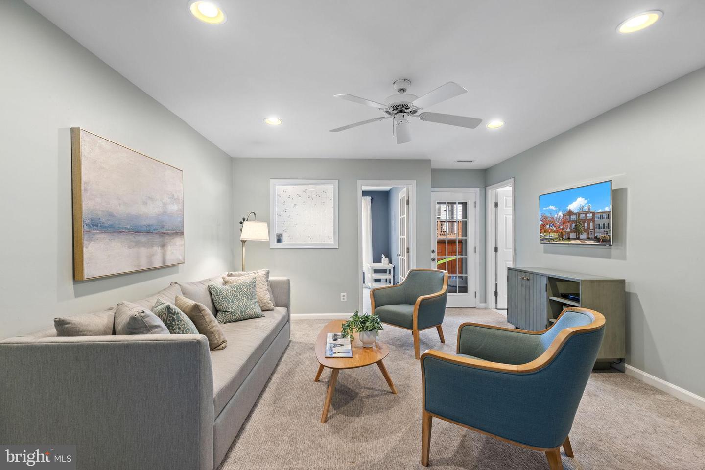 6311 BURGUNDY LEAF LN, ALEXANDRIA, Virginia 22312, 4 Bedrooms Bedrooms, 8 Rooms Rooms,3 BathroomsBathrooms,Residential,For sale,6311 BURGUNDY LEAF LN,VAFX2275042 MLS # VAFX2275042 6311 BURGUNDY LEAF LN, ALEXANDRIA, Virginia 22312, 4 Bedrooms Bedrooms, 8 Rooms Rooms,3 BathroomsBathrooms,Residential,For sale,6311 BURGUNDY LEAF LN,VAFX2275042 MLS # VAFX2275042