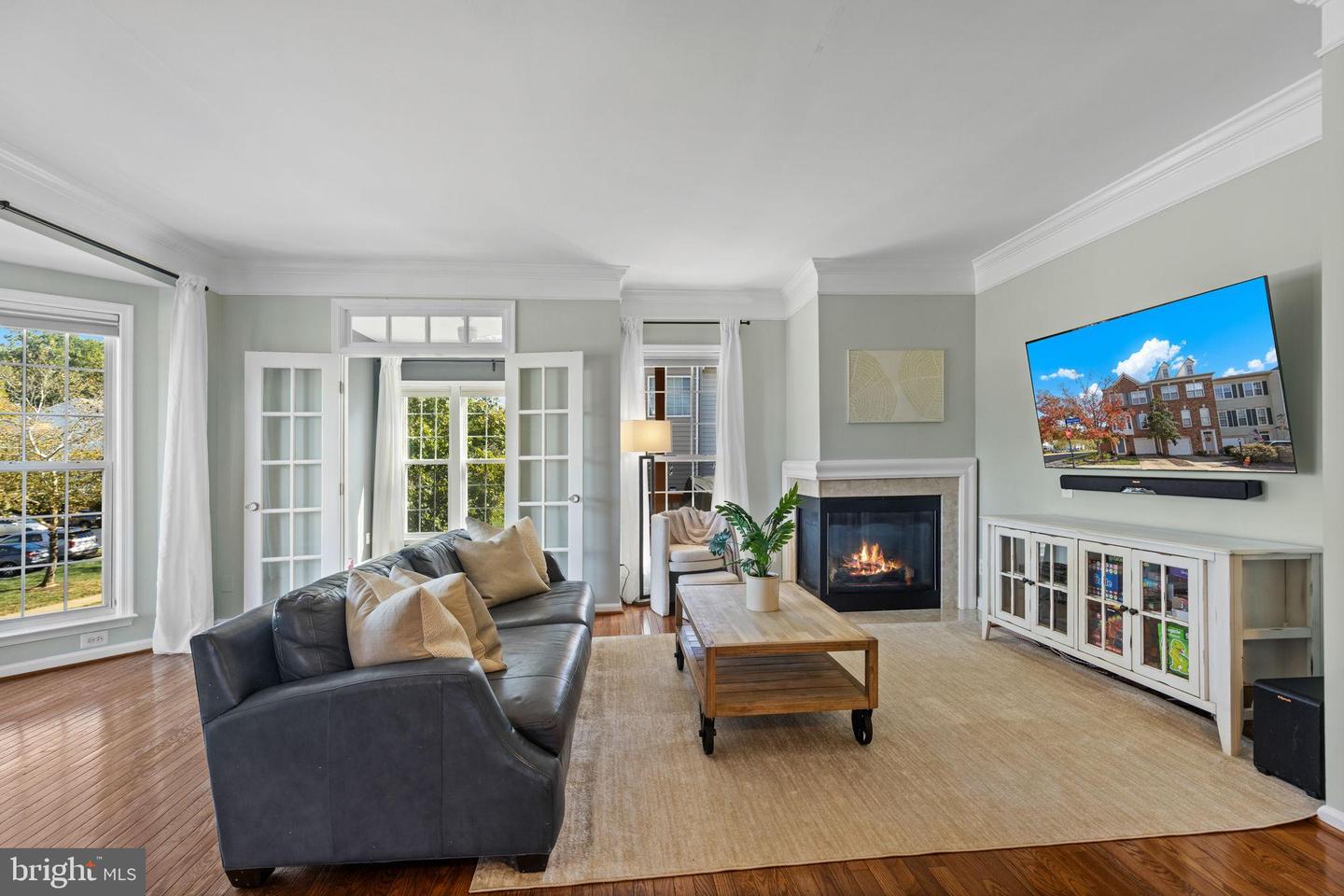 6311 BURGUNDY LEAF LN, ALEXANDRIA, Virginia 22312, 4 Bedrooms Bedrooms, 8 Rooms Rooms,3 BathroomsBathrooms,Residential,For sale,6311 BURGUNDY LEAF LN,VAFX2275042 MLS # VAFX2275042 6311 BURGUNDY LEAF LN, ALEXANDRIA, Virginia 22312, 4 Bedrooms Bedrooms, 8 Rooms Rooms,3 BathroomsBathrooms,Residential,For sale,6311 BURGUNDY LEAF LN,VAFX2275042 MLS # VAFX2275042