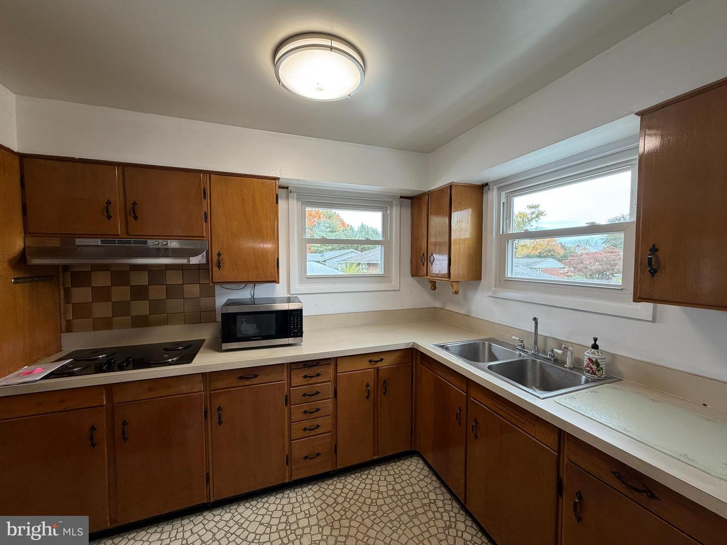 505 W 13TH ST, FRONT ROYAL, Virginia 22630, 3 Bedrooms Bedrooms, ,2 BathroomsBathrooms,Residential,For sale,505 W 13TH ST,VAWR2012582 MLS # VAWR2012582