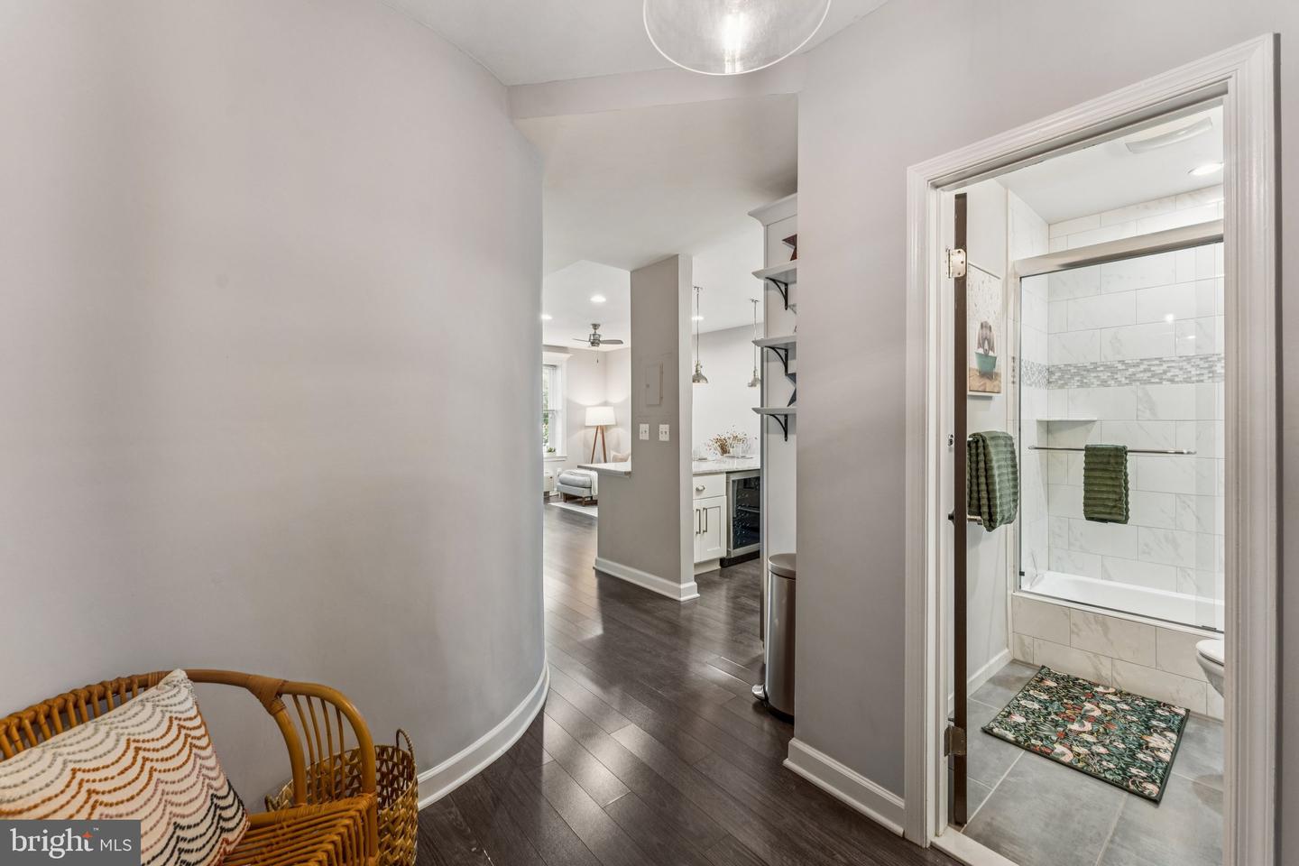 1833 CALIFORNIA ST NW #203, WASHINGTON, District Of Columbia 20009, 1 Bedroom Bedrooms, ,1 BathroomBathrooms,Residential,For sale,1833 CALIFORNIA ST NW #203,DCDC2227650 MLS # DCDC2227650