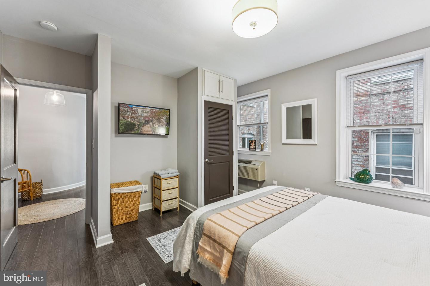 1833 CALIFORNIA ST NW #203, WASHINGTON, District Of Columbia 20009, 1 Bedroom Bedrooms, ,1 BathroomBathrooms,Residential,For sale,1833 CALIFORNIA ST NW #203,DCDC2227650 MLS # DCDC2227650