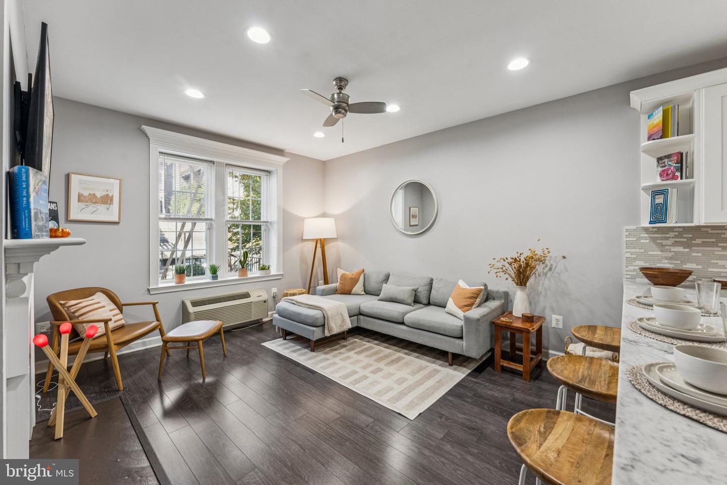 1833 CALIFORNIA ST NW #203, WASHINGTON, District Of Columbia 20009, 1 Bedroom Bedrooms, ,1 BathroomBathrooms,Residential,For sale,1833 CALIFORNIA ST NW #203,DCDC2227650 MLS # DCDC2227650