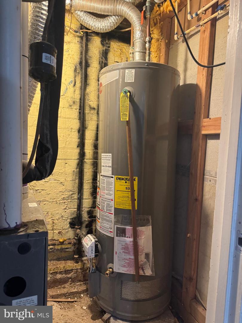 1420 MERIDIAN PL NW, WASHINGTON, District Of Columbia 20010, 3 Bedrooms Bedrooms, ,3 BathroomsBathrooms,Residential,For sale,1420 MERIDIAN PL NW,DCDC2227692 MLS # DCDC2227692