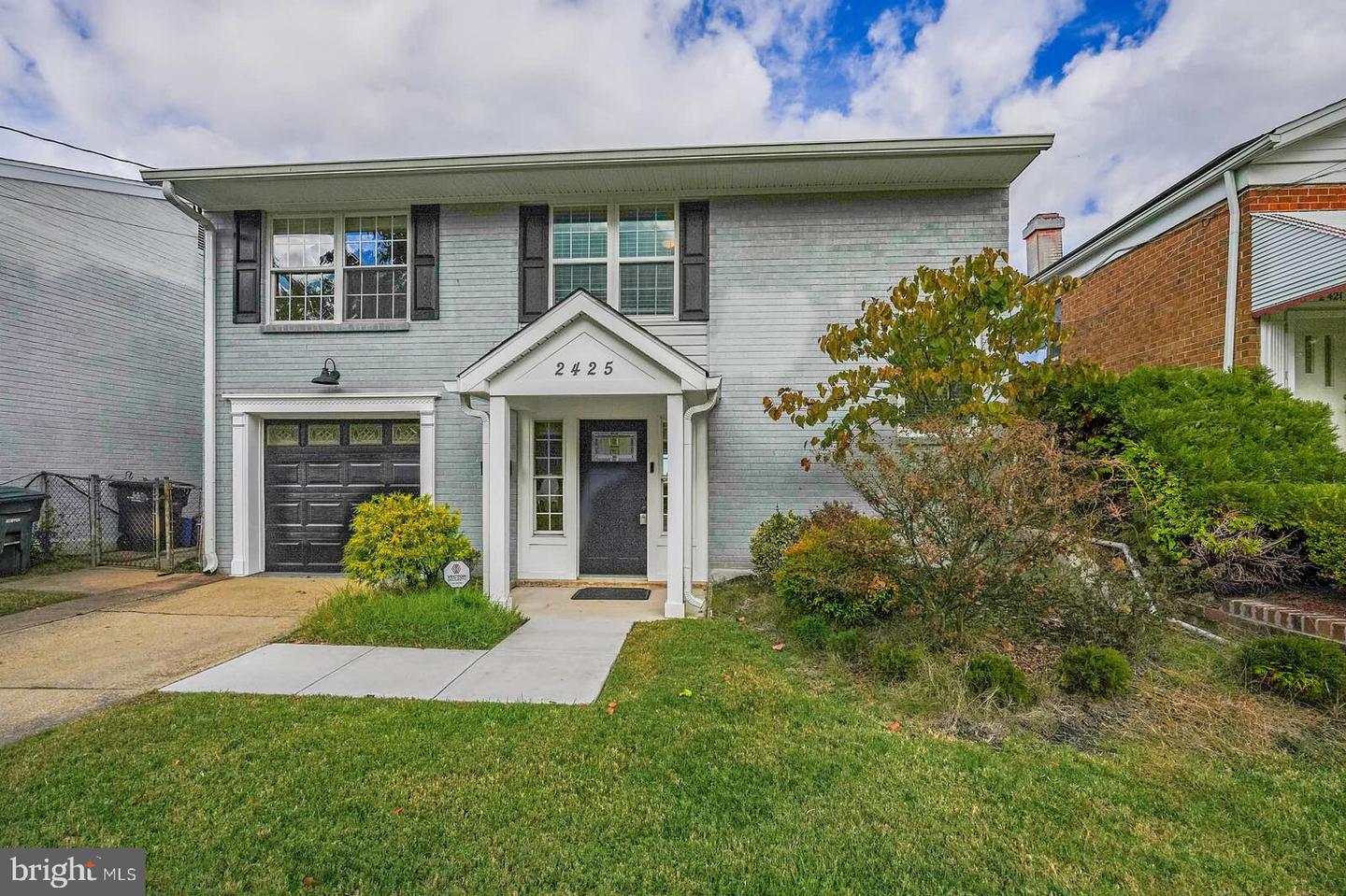 2425 SKYLAND PL SE, WASHINGTON, District Of Columbia 20020, 4 Bedrooms Bedrooms, 9 Rooms Rooms,2 BathroomsBathrooms,Residential,For sale,2425 SKYLAND PL SE,DCDC2227734 MLS # DCDC2227734