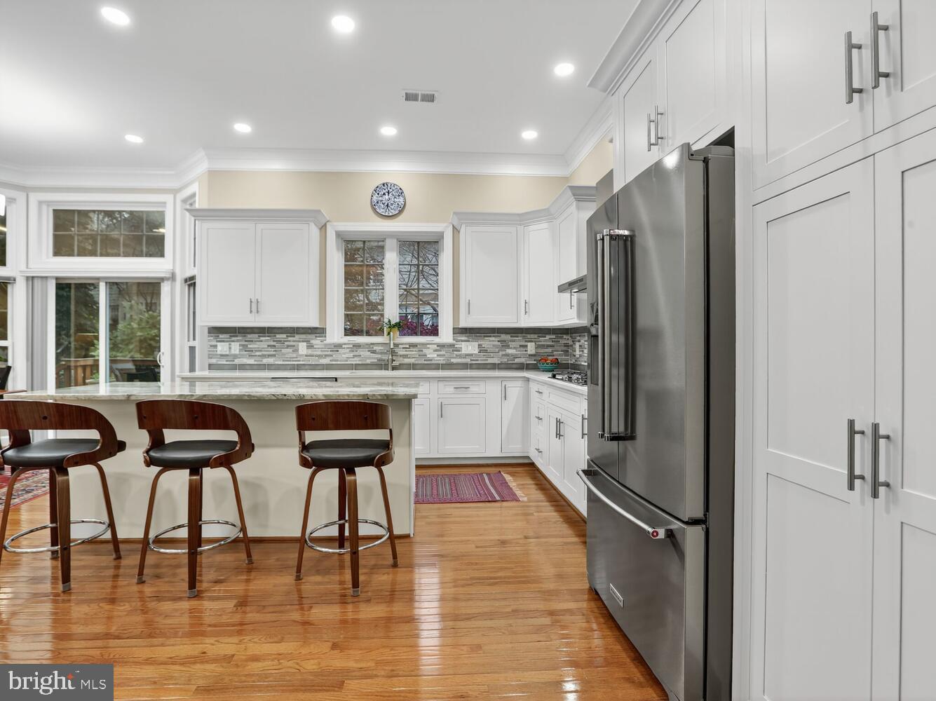 10702 SIMPSON MEWS LN, FAIRFAX, Virginia 22030, 5 Bedrooms Bedrooms, ,4 BathroomsBathrooms,Residential,For sale,10702 SIMPSON MEWS LN,VAFC2007216 MLS # VAFC2007216