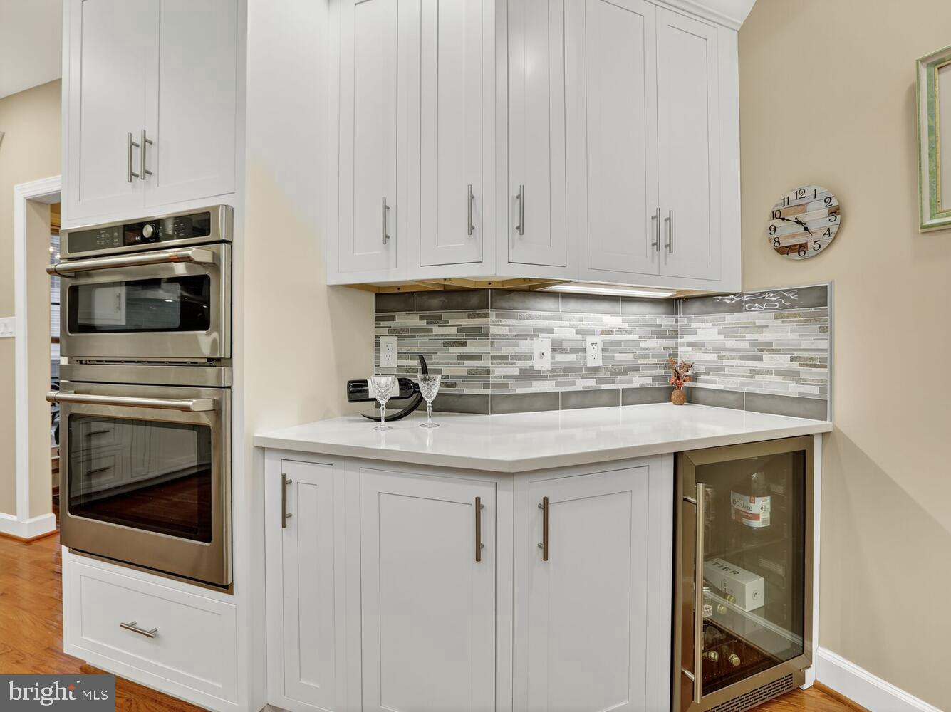 10702 SIMPSON MEWS LN, FAIRFAX, Virginia 22030, 5 Bedrooms Bedrooms, ,4 BathroomsBathrooms,Residential,For sale,10702 SIMPSON MEWS LN,VAFC2007216 MLS # VAFC2007216