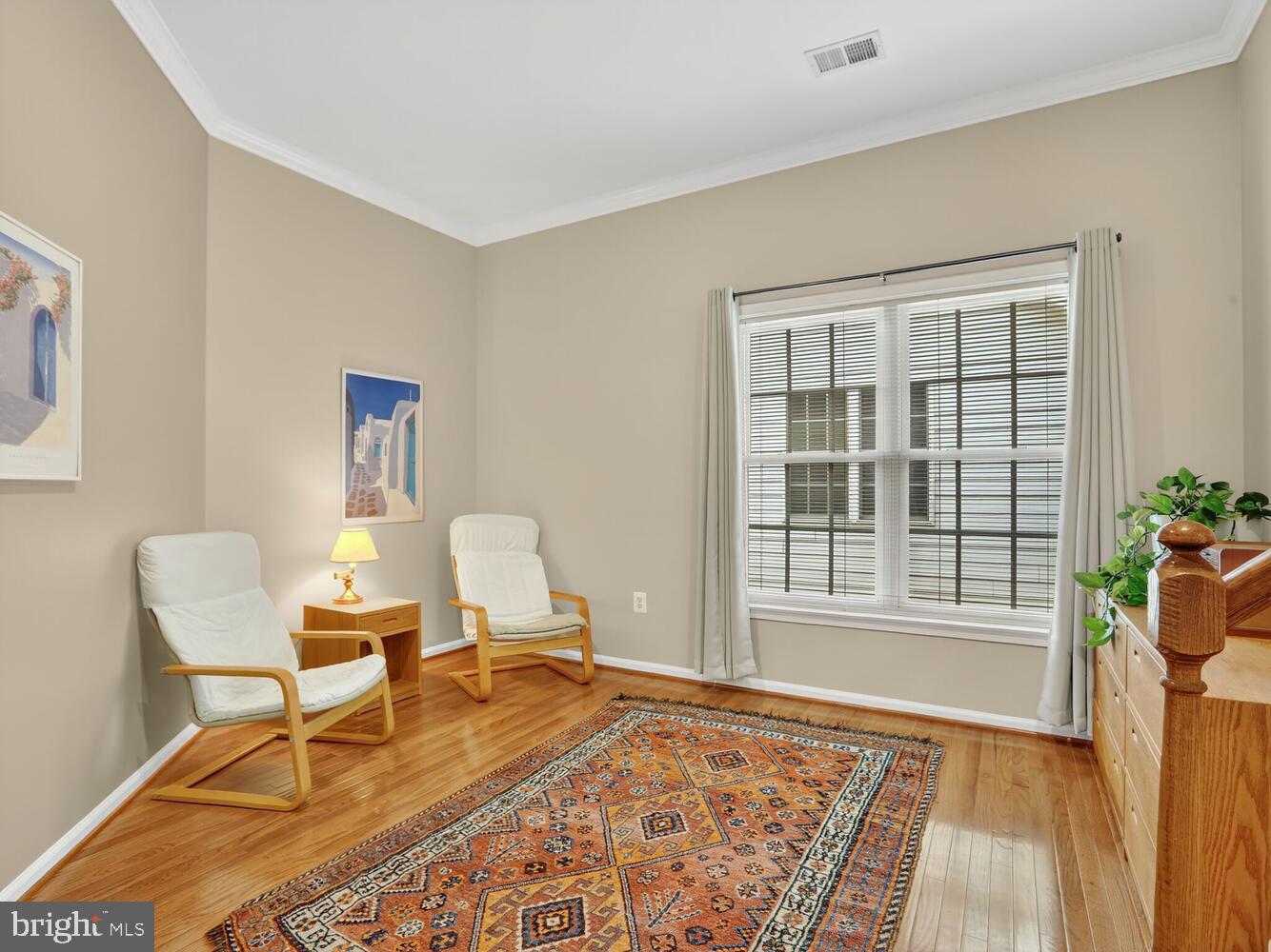 10702 SIMPSON MEWS LN, FAIRFAX, Virginia 22030, 5 Bedrooms Bedrooms, ,4 BathroomsBathrooms,Residential,For sale,10702 SIMPSON MEWS LN,VAFC2007216 MLS # VAFC2007216