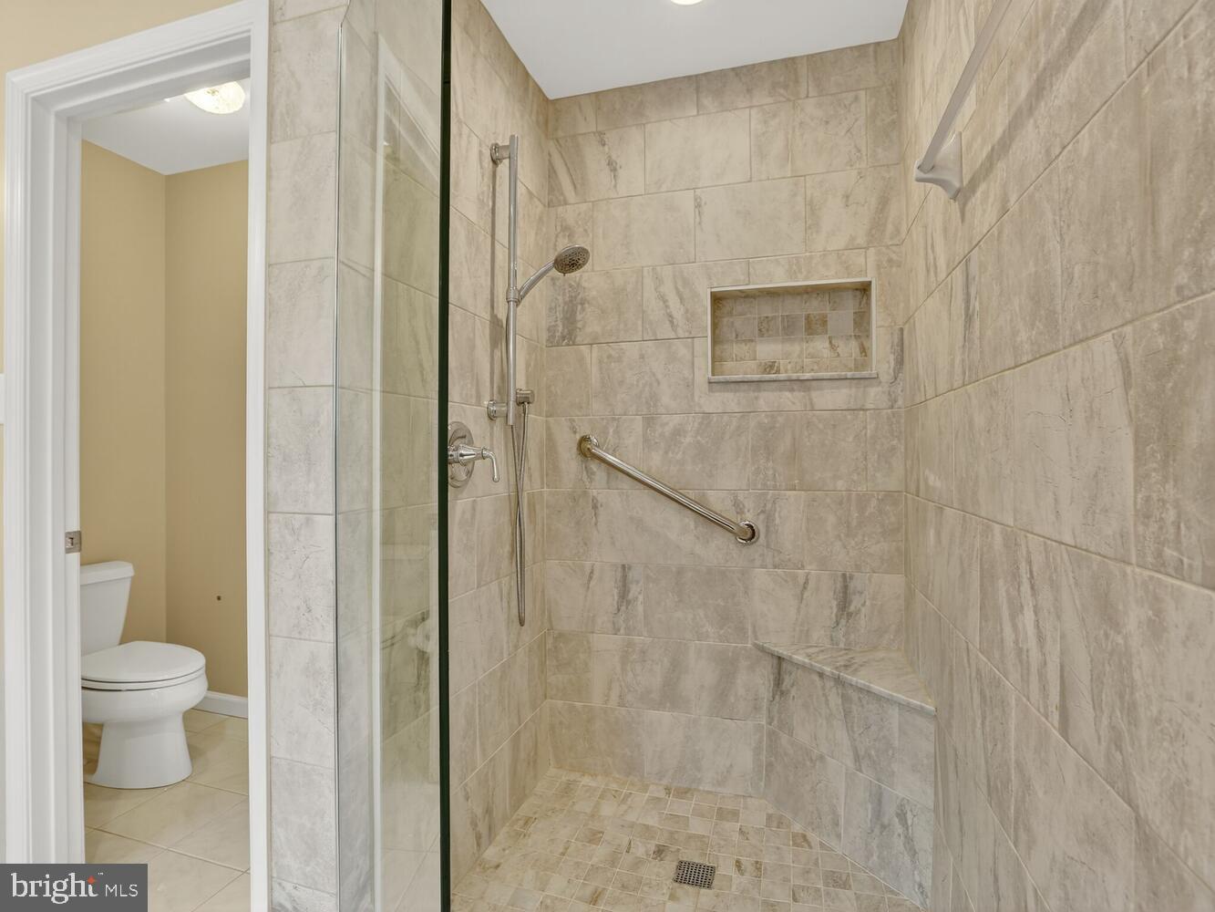 10702 SIMPSON MEWS LN, FAIRFAX, Virginia 22030, 5 Bedrooms Bedrooms, ,4 BathroomsBathrooms,Residential,For sale,10702 SIMPSON MEWS LN,VAFC2007216 MLS # VAFC2007216