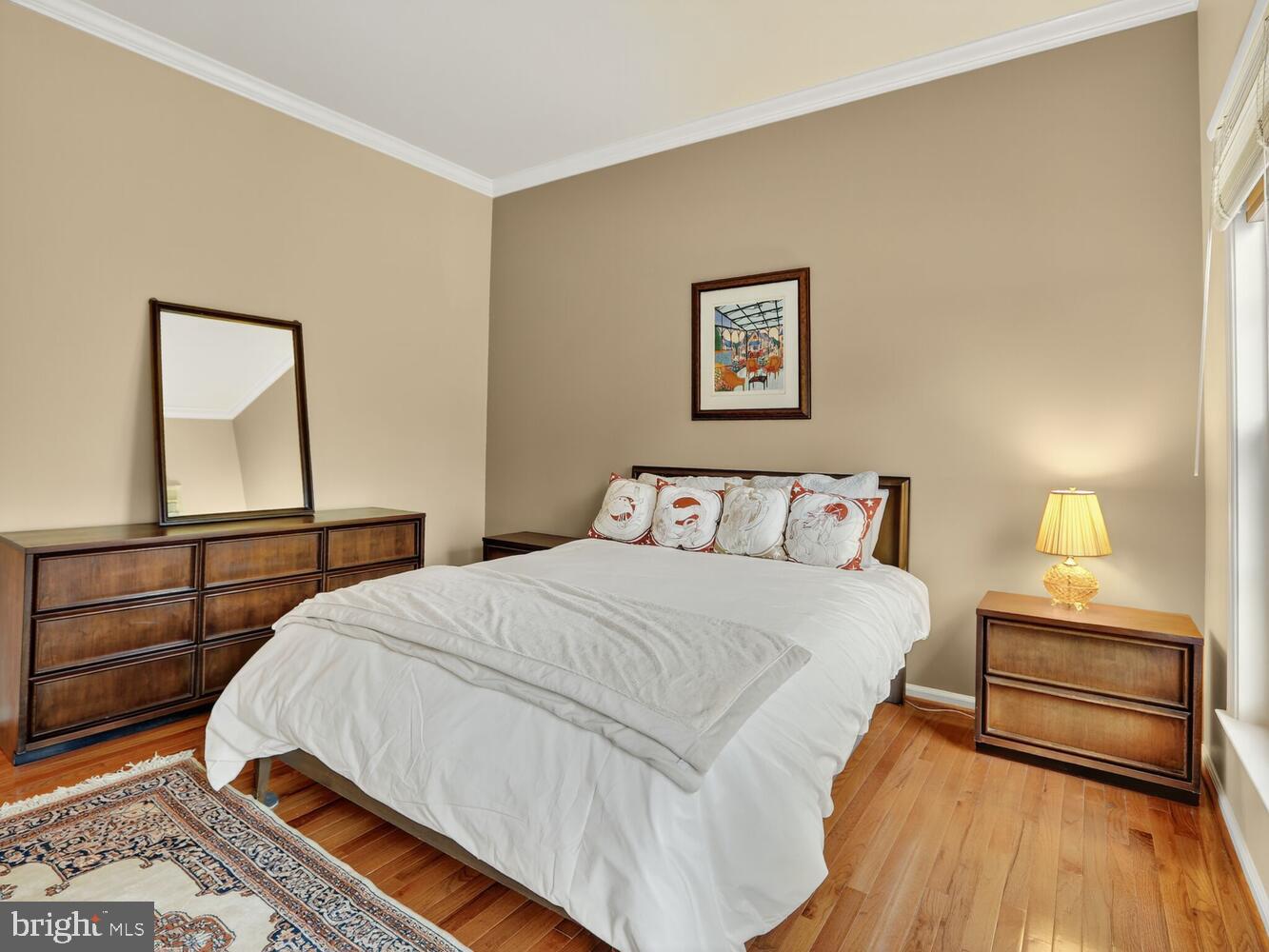 10702 SIMPSON MEWS LN, FAIRFAX, Virginia 22030, 5 Bedrooms Bedrooms, ,4 BathroomsBathrooms,Residential,For sale,10702 SIMPSON MEWS LN,VAFC2007216 MLS # VAFC2007216