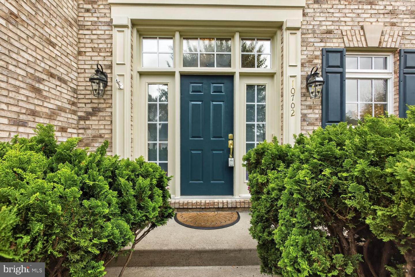 10702 SIMPSON MEWS LN, FAIRFAX, Virginia 22030, 5 Bedrooms Bedrooms, ,4 BathroomsBathrooms,Residential,For sale,10702 SIMPSON MEWS LN,VAFC2007216 MLS # VAFC2007216