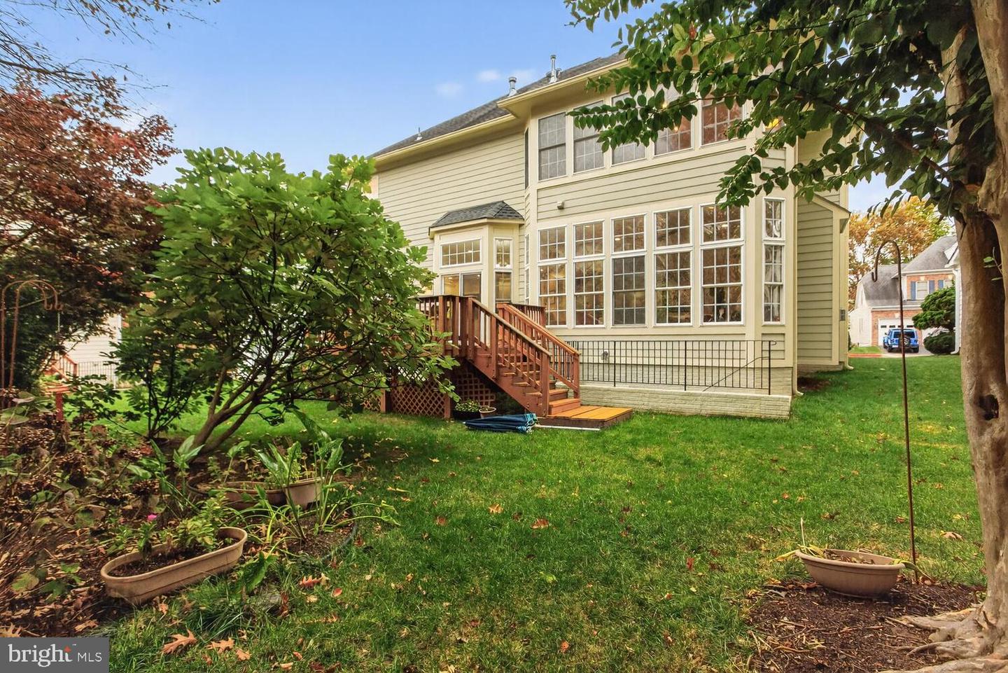 10702 SIMPSON MEWS LN, FAIRFAX, Virginia 22030, 5 Bedrooms Bedrooms, ,4 BathroomsBathrooms,Residential,For sale,10702 SIMPSON MEWS LN,VAFC2007216 MLS # VAFC2007216