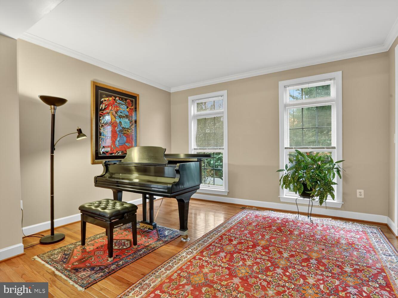 10702 SIMPSON MEWS LN, FAIRFAX, Virginia 22030, 5 Bedrooms Bedrooms, ,4 BathroomsBathrooms,Residential,For sale,10702 SIMPSON MEWS LN,VAFC2007216 MLS # VAFC2007216