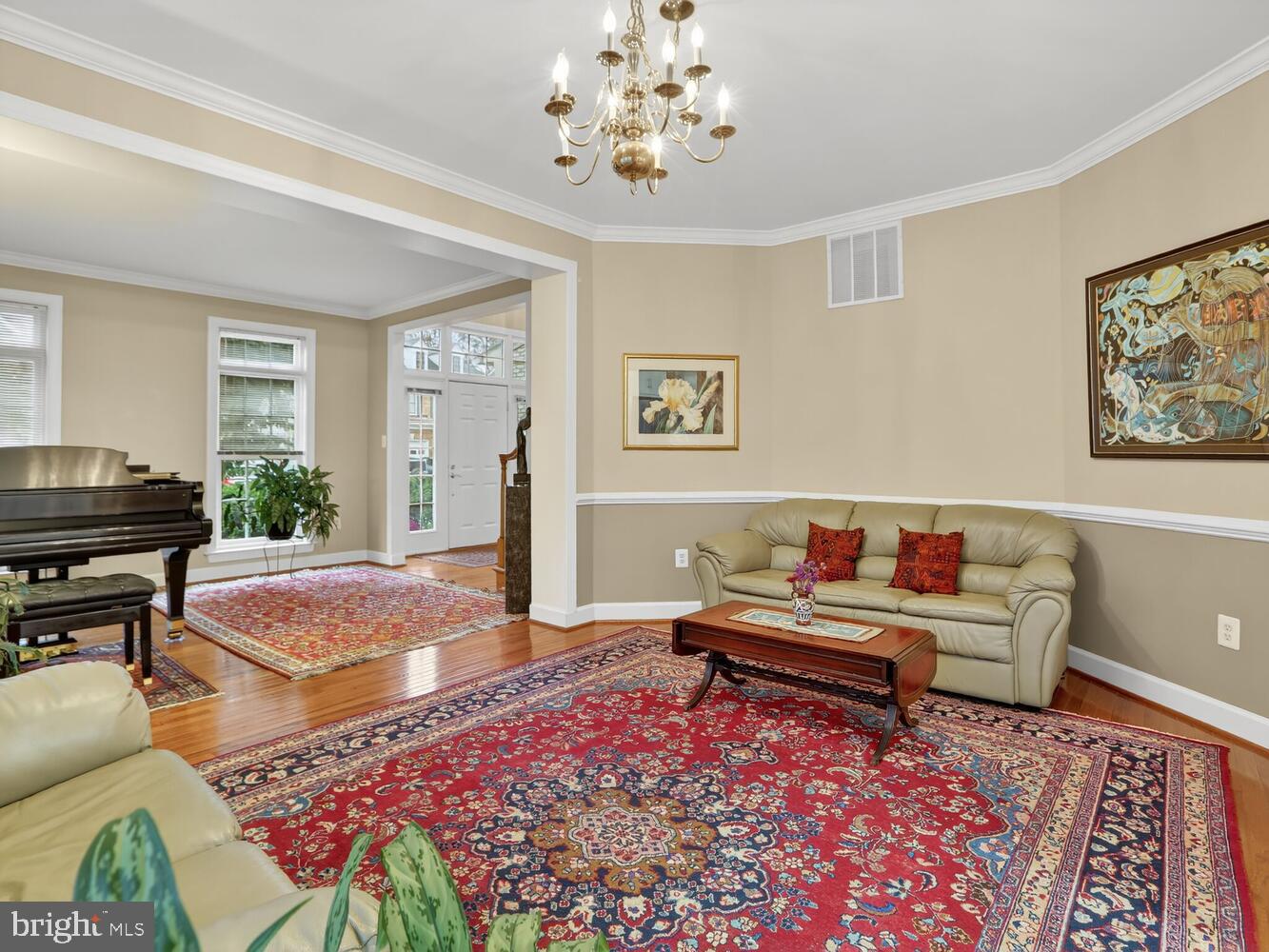 10702 SIMPSON MEWS LN, FAIRFAX, Virginia 22030, 5 Bedrooms Bedrooms, ,4 BathroomsBathrooms,Residential,For sale,10702 SIMPSON MEWS LN,VAFC2007216 MLS # VAFC2007216