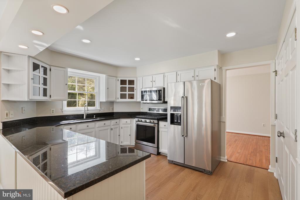 11705 NEW BOND ST, FREDERICKSBURG, Virginia 22408, 4 Bedrooms Bedrooms, ,3 BathroomsBathrooms,Residential,11705 NEW BOND ST,VASP2035664 MLS # VASP2035664