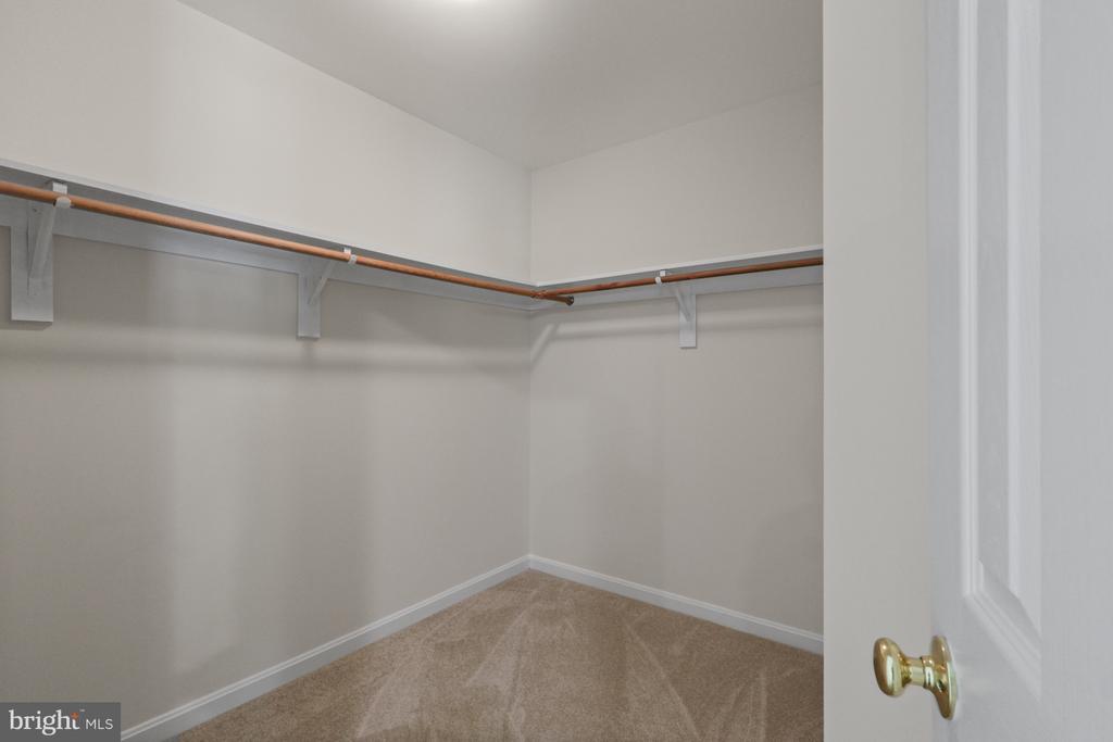 11705 NEW BOND ST, FREDERICKSBURG, Virginia 22408, 4 Bedrooms Bedrooms, ,3 BathroomsBathrooms,Residential,11705 NEW BOND ST,VASP2035664 MLS # VASP2035664