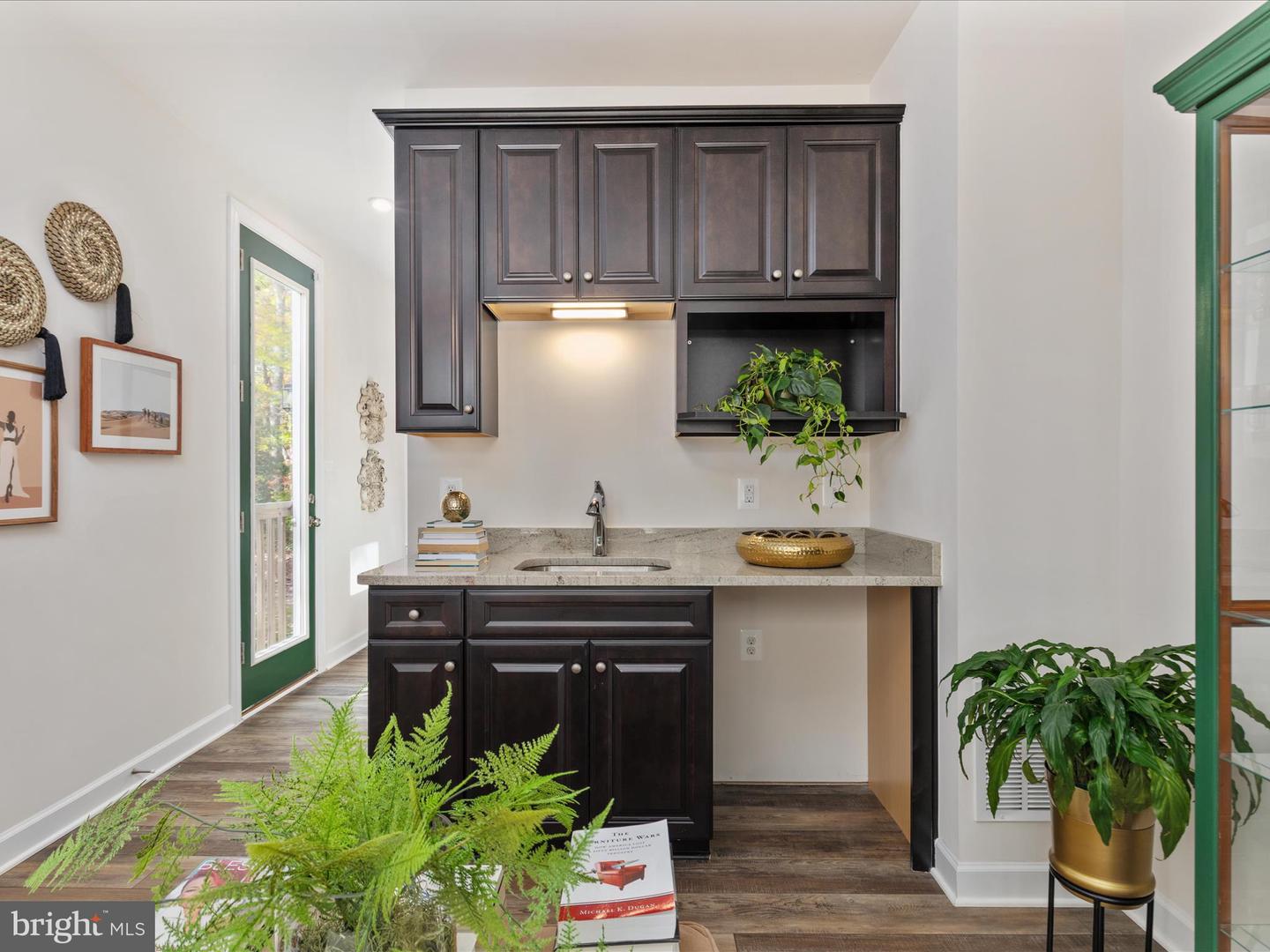 8524 LAROQUE RUN DR, FREDERICKSBURG, Virginia 22407, 6 Bedrooms Bedrooms, ,5 BathroomsBathrooms,Residential,For sale,8524 LAROQUE RUN DR,VASP2037056 MLS # VASP2037056 8524 LAROQUE RUN DR, FREDERICKSBURG, Virginia 22407, 6 Bedrooms Bedrooms, ,5 BathroomsBathrooms,Residential,For sale,8524 LAROQUE RUN DR,VASP2037056 MLS # VASP2037056