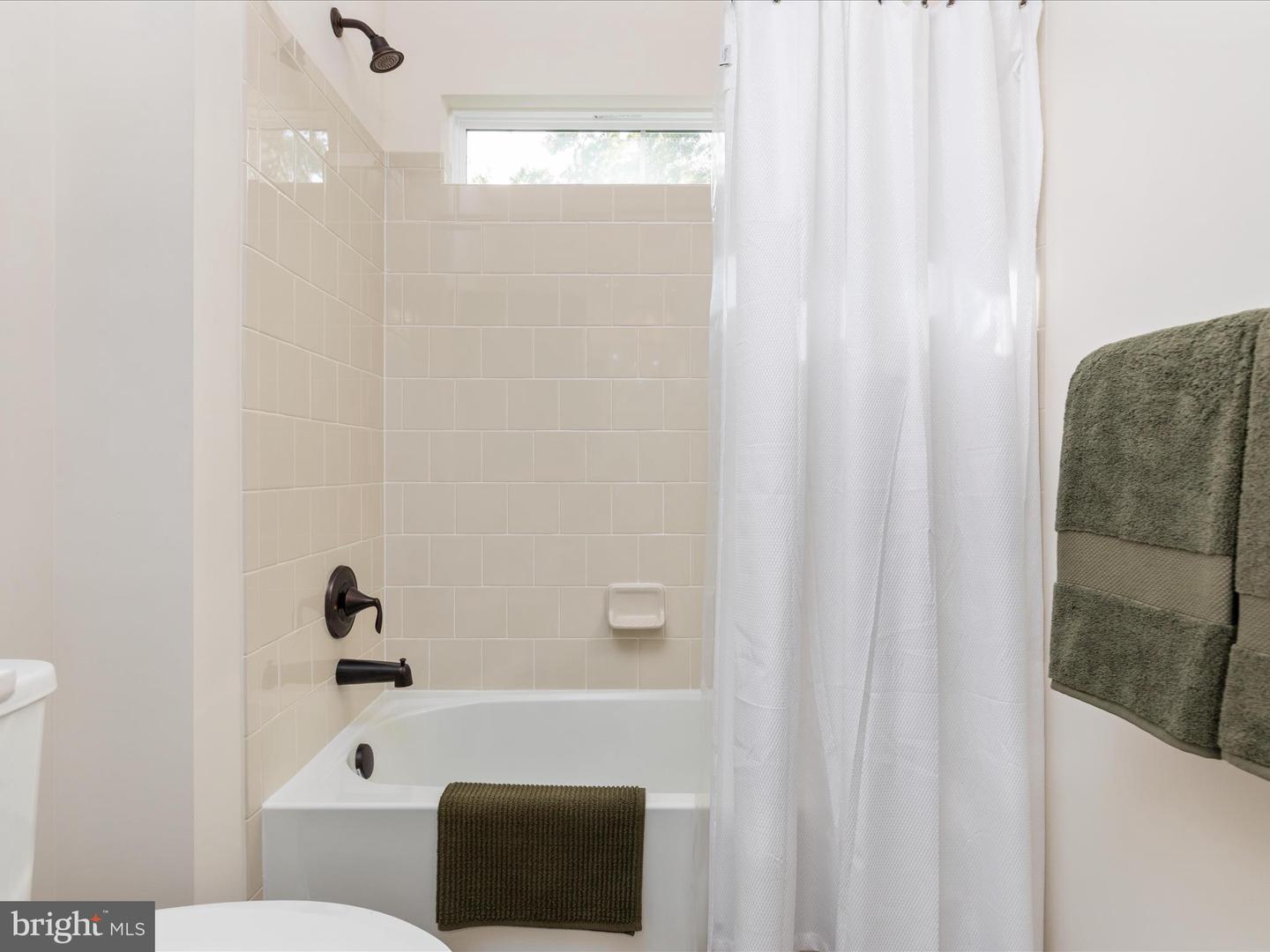 8524 LAROQUE RUN DR, FREDERICKSBURG, Virginia 22407, 6 Bedrooms Bedrooms, ,5 BathroomsBathrooms,Residential,For sale,8524 LAROQUE RUN DR,VASP2037056 MLS # VASP2037056 8524 LAROQUE RUN DR, FREDERICKSBURG, Virginia 22407, 6 Bedrooms Bedrooms, ,5 BathroomsBathrooms,Residential,For sale,8524 LAROQUE RUN DR,VASP2037056 MLS # VASP2037056