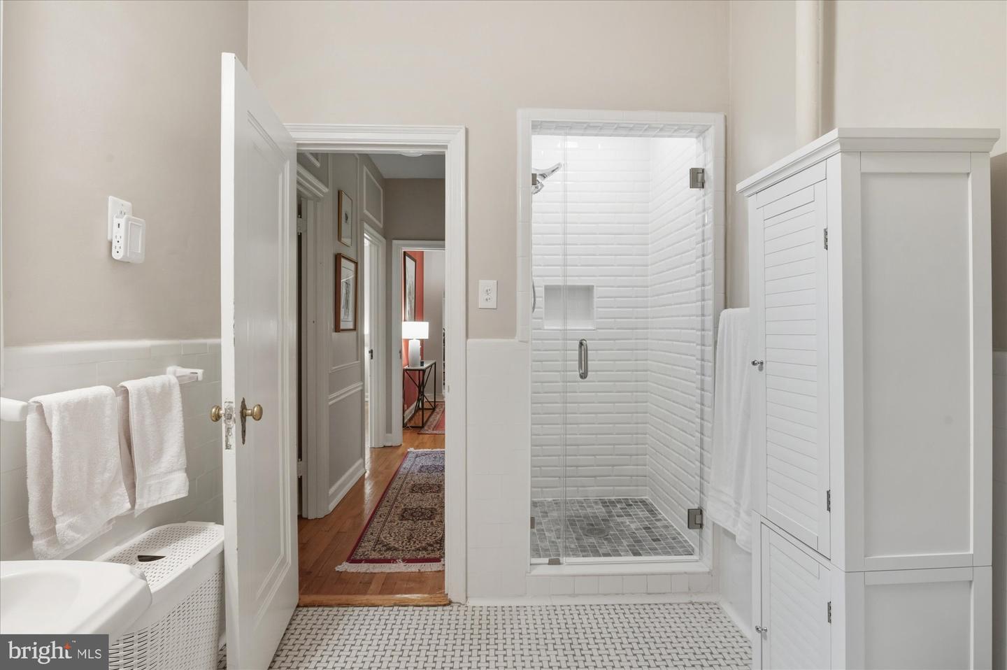 4700 CONNECTICUT AVE NW #206, WASHINGTON, District Of Columbia 20008, 2 Bedrooms Bedrooms, 5 Rooms Rooms,1 BathroomBathrooms,Residential,For sale,4700 CONNECTICUT AVE NW #206,DCDC2228070 MLS # DCDC2228070 4700 CONNECTICUT AVE NW #206, WASHINGTON, District Of Columbia 20008, 2 Bedrooms Bedrooms, 5 Rooms Rooms,1 BathroomBathrooms,Residential,For sale,4700 CONNECTICUT AVE NW #206,DCDC2228070 MLS # DCDC2228070