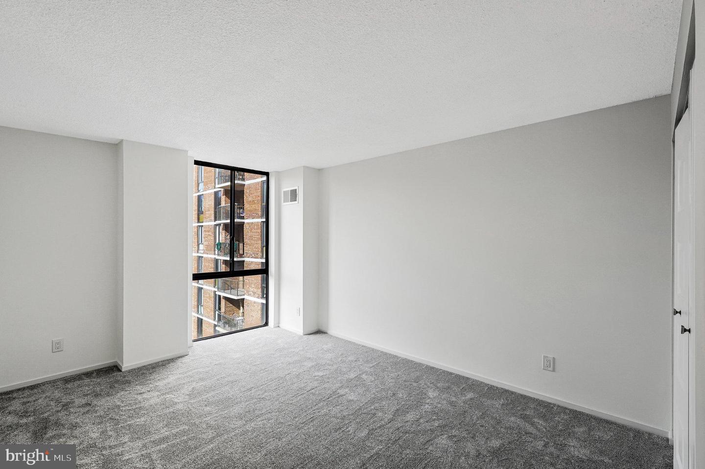 2300 PIMMIT DR #919, FALLS CHURCH, Virginia 22043, 2 Bedrooms Bedrooms, ,2 BathroomsBathrooms,Residential,For sale,2300 PIMMIT DR #919,VAFX2275492 MLS # VAFX2275492