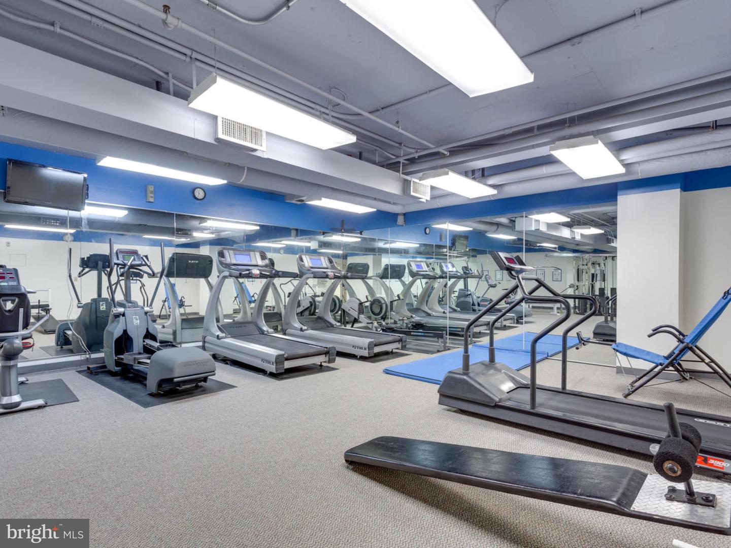 2300 PIMMIT DR #919, FALLS CHURCH, Virginia 22043, 2 Bedrooms Bedrooms, ,2 BathroomsBathrooms,Residential,For sale,2300 PIMMIT DR #919,VAFX2275492 MLS # VAFX2275492