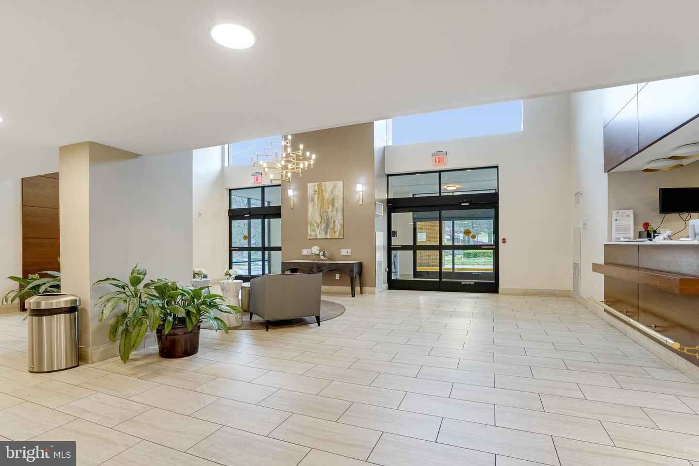 2300 PIMMIT DR #919, FALLS CHURCH, Virginia 22043, 2 Bedrooms Bedrooms, ,2 BathroomsBathrooms,Residential,For sale,2300 PIMMIT DR #919,VAFX2275492 MLS # VAFX2275492