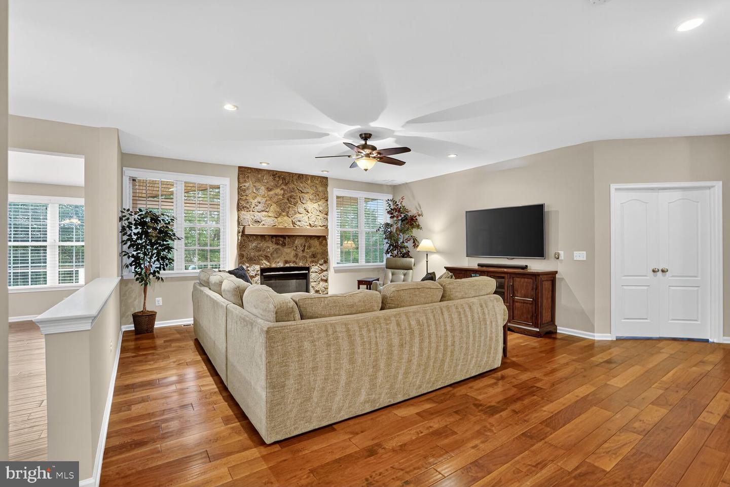 41381 LADYBUG CT, ALDIE, Virginia 20105, 5 Bedrooms Bedrooms, ,4 BathroomsBathrooms,Residential,For sale,41381 LADYBUG CT,VALO2109442 MLS # VALO2109442 41381 LADYBUG CT, ALDIE, Virginia 20105, 5 Bedrooms Bedrooms, ,4 BathroomsBathrooms,Residential,For sale,41381 LADYBUG CT,VALO2109442 MLS # VALO2109442