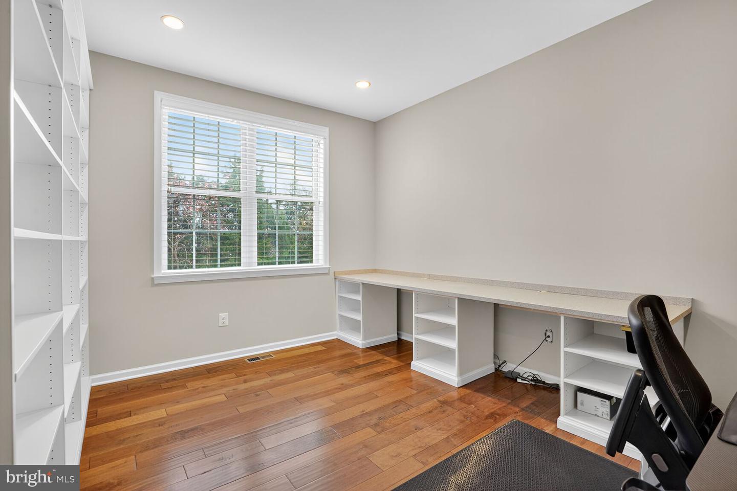 41381 LADYBUG CT, ALDIE, Virginia 20105, 5 Bedrooms Bedrooms, ,4 BathroomsBathrooms,Residential,For sale,41381 LADYBUG CT,VALO2109442 MLS # VALO2109442 41381 LADYBUG CT, ALDIE, Virginia 20105, 5 Bedrooms Bedrooms, ,4 BathroomsBathrooms,Residential,For sale,41381 LADYBUG CT,VALO2109442 MLS # VALO2109442