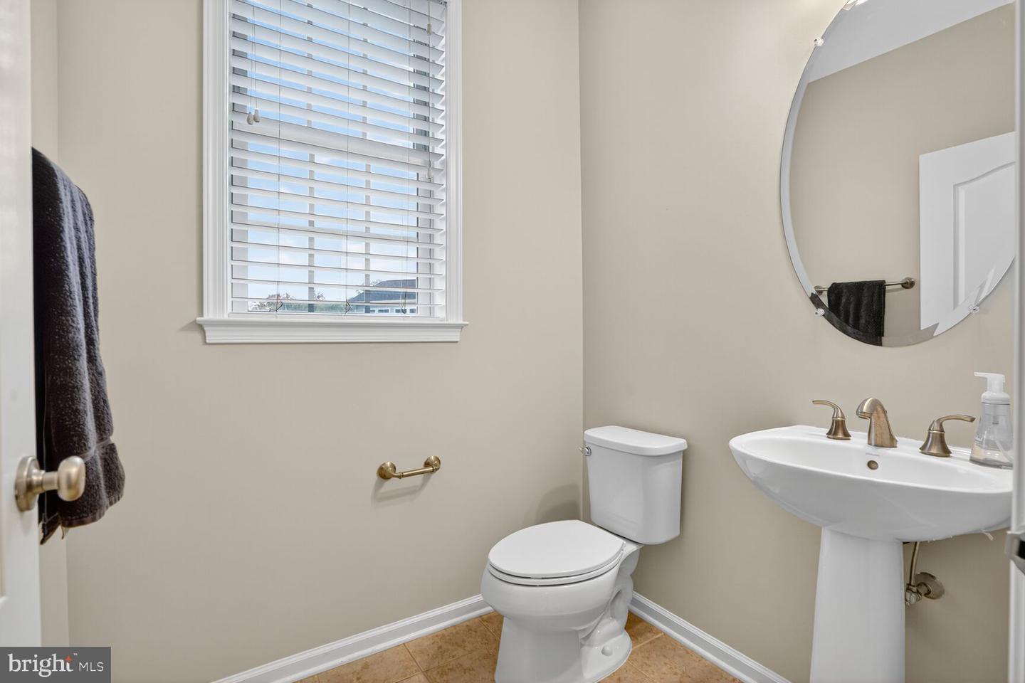 41381 LADYBUG CT, ALDIE, Virginia 20105, 5 Bedrooms Bedrooms, ,4 BathroomsBathrooms,Residential,For sale,41381 LADYBUG CT,VALO2109442 MLS # VALO2109442 41381 LADYBUG CT, ALDIE, Virginia 20105, 5 Bedrooms Bedrooms, ,4 BathroomsBathrooms,Residential,For sale,41381 LADYBUG CT,VALO2109442 MLS # VALO2109442