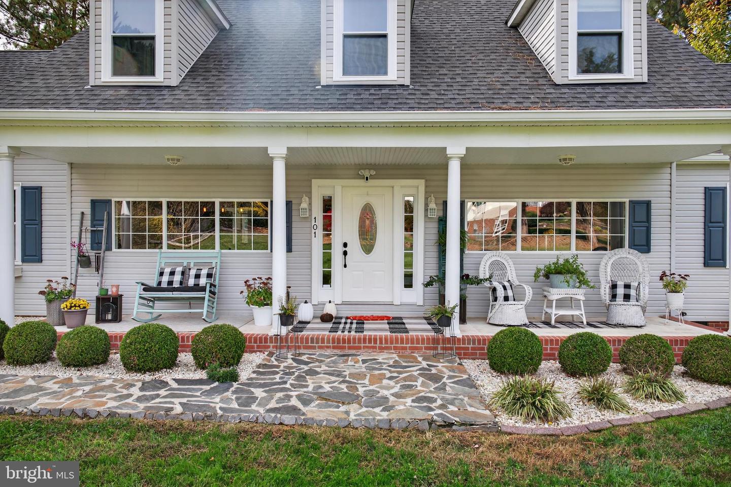 101 BARNSTORMER CIR, LOUISA, Virginia 23093, 4 Bedrooms Bedrooms, ,3 BathroomsBathrooms,Residential,For sale,101 BARNSTORMER CIR,VALA2008770 MLS # VALA2008770 101 BARNSTORMER CIR, LOUISA, Virginia 23093, 4 Bedrooms Bedrooms, ,3 BathroomsBathrooms,Residential,For sale,101 BARNSTORMER CIR,VALA2008770 MLS # VALA2008770