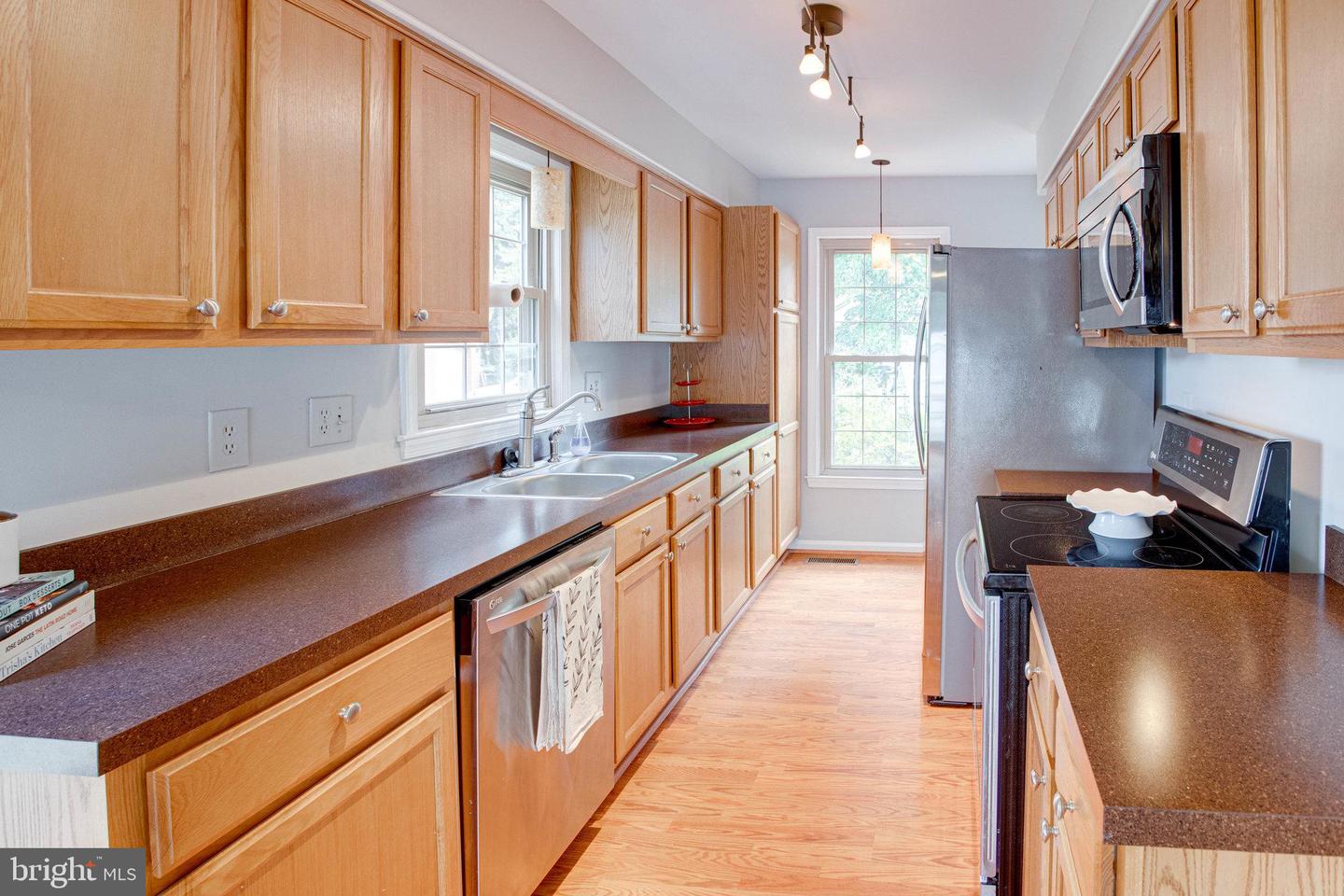 12020 TORREY PINE CT, WOODBRIDGE, Virginia 22192, 3 Bedrooms Bedrooms, ,2 BathroomsBathrooms,Residential,For sale,12020 TORREY PINE CT,VAPW2106670 MLS # VAPW2106670 12020 TORREY PINE CT, WOODBRIDGE, Virginia 22192, 3 Bedrooms Bedrooms, ,2 BathroomsBathrooms,Residential,For sale,12020 TORREY PINE CT,VAPW2106670 MLS # VAPW2106670