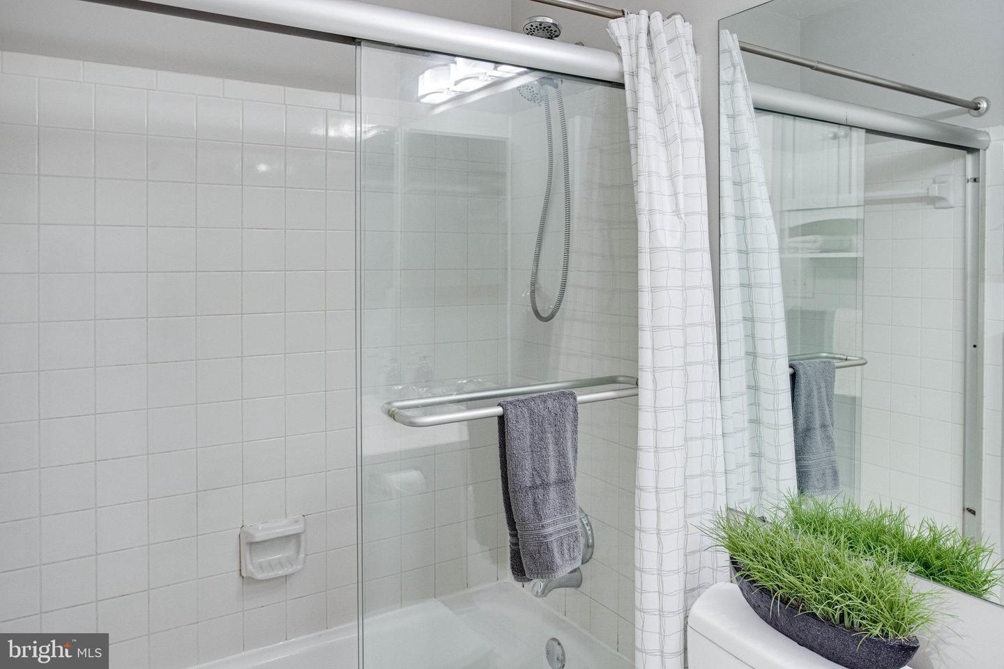 12020 TORREY PINE CT, WOODBRIDGE, Virginia 22192, 3 Bedrooms Bedrooms, ,2 BathroomsBathrooms,Residential,For sale,12020 TORREY PINE CT,VAPW2106670 MLS # VAPW2106670 12020 TORREY PINE CT, WOODBRIDGE, Virginia 22192, 3 Bedrooms Bedrooms, ,2 BathroomsBathrooms,Residential,For sale,12020 TORREY PINE CT,VAPW2106670 MLS # VAPW2106670