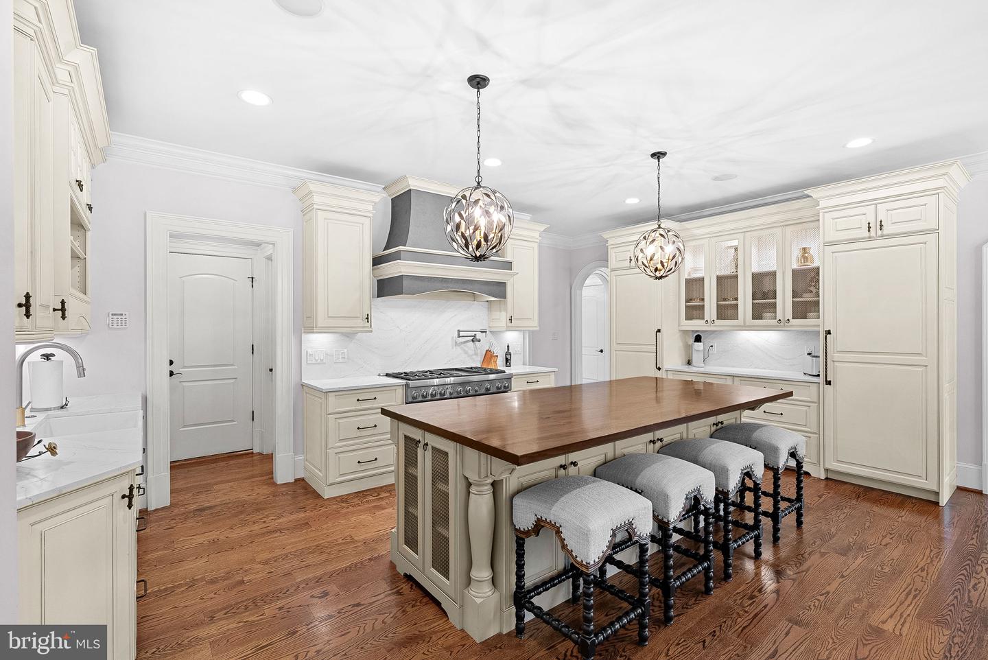 40737 GRENATA PRESERVE PL, LEESBURG, Virginia 20175, 6 Bedrooms Bedrooms, 16 Rooms Rooms,5 BathroomsBathrooms,Residential,For sale,40737 GRENATA PRESERVE PL,VALO2109768 MLS # VALO2109768