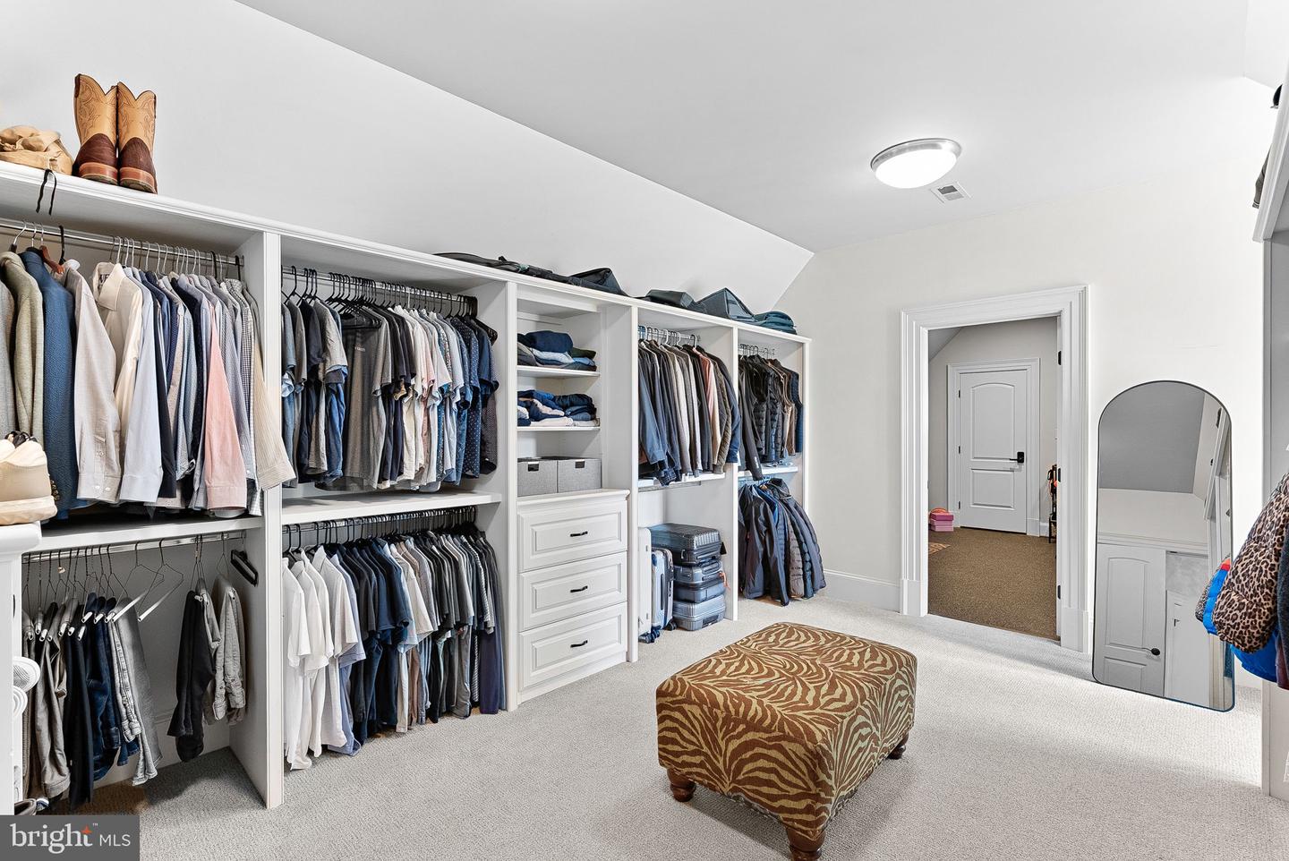 40737 GRENATA PRESERVE PL, LEESBURG, Virginia 20175, 6 Bedrooms Bedrooms, 16 Rooms Rooms,5 BathroomsBathrooms,Residential,For sale,40737 GRENATA PRESERVE PL,VALO2109768 MLS # VALO2109768