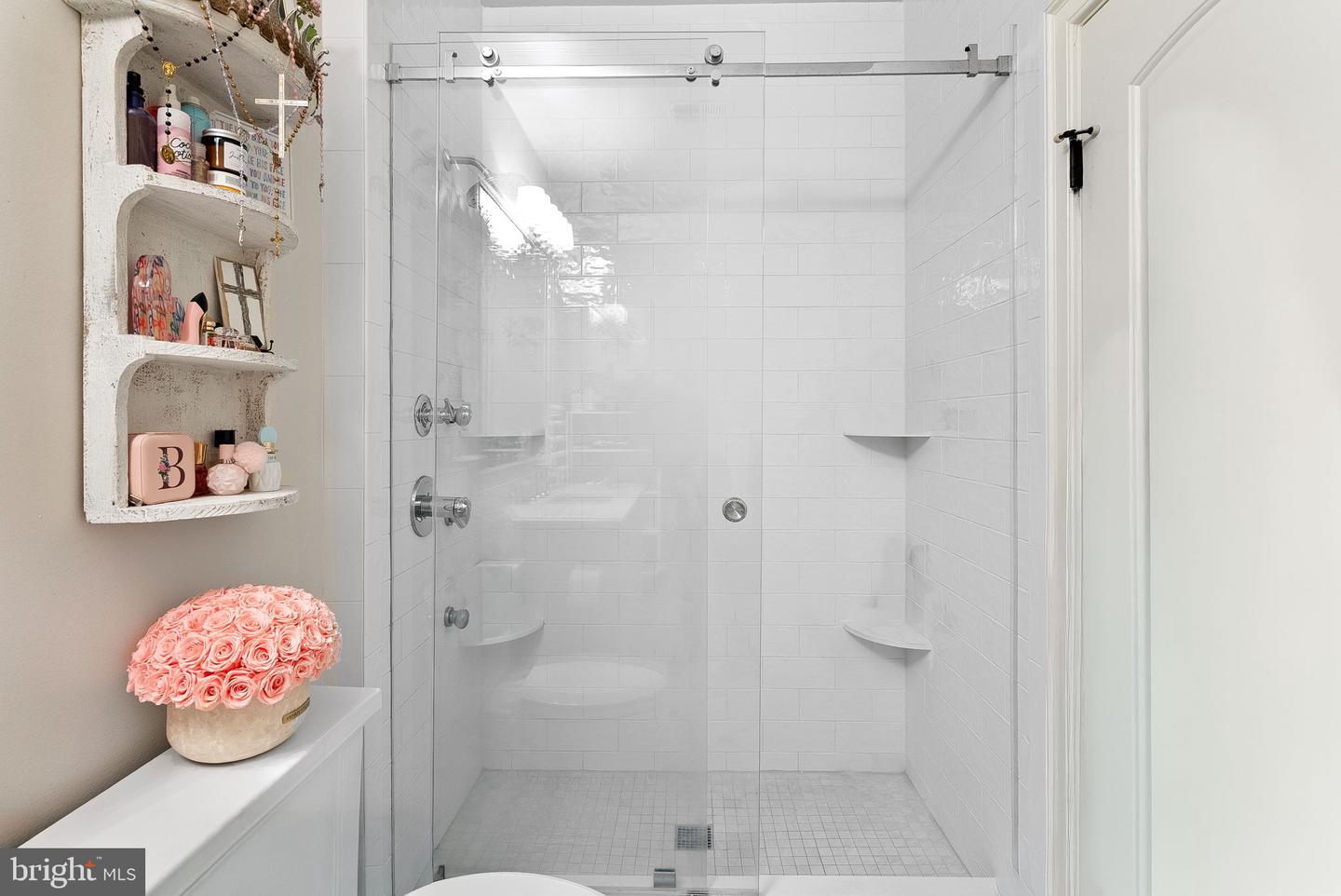 40737 GRENATA PRESERVE PL, LEESBURG, Virginia 20175, 6 Bedrooms Bedrooms, 16 Rooms Rooms,5 BathroomsBathrooms,Residential,For sale,40737 GRENATA PRESERVE PL,VALO2109768 MLS # VALO2109768