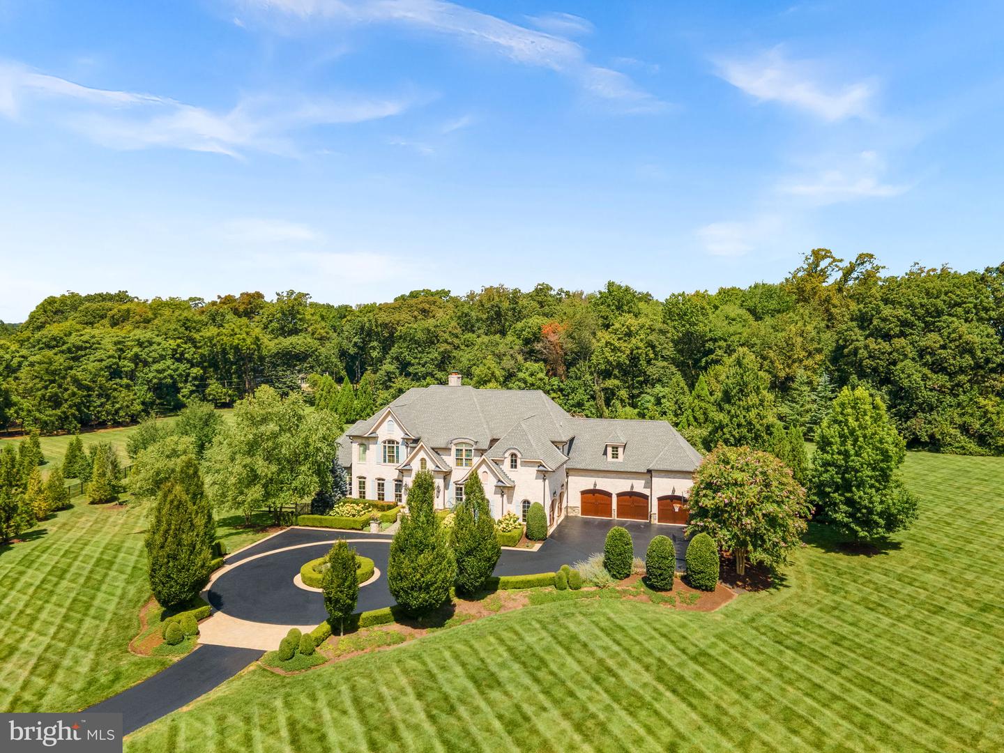 40737 GRENATA PRESERVE PL, LEESBURG, Virginia 20175, 6 Bedrooms Bedrooms, 16 Rooms Rooms,5 BathroomsBathrooms,Residential,For sale,40737 GRENATA PRESERVE PL,VALO2109768 MLS # VALO2109768