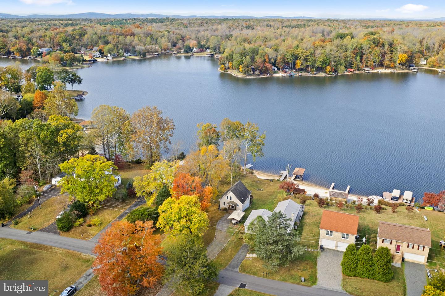 1250 S LAKESHORE DR, LOUISA, Virginia 23093, 2 Bedrooms Bedrooms, 10 Rooms Rooms,1 BathroomBathrooms,Residential,For sale,1250 S LAKESHORE DR,VALA2008802 MLS # VALA2008802 1250 S LAKESHORE DR, LOUISA, Virginia 23093, 2 Bedrooms Bedrooms, 10 Rooms Rooms,1 BathroomBathrooms,Residential,For sale,1250 S LAKESHORE DR,VALA2008802 MLS # VALA2008802