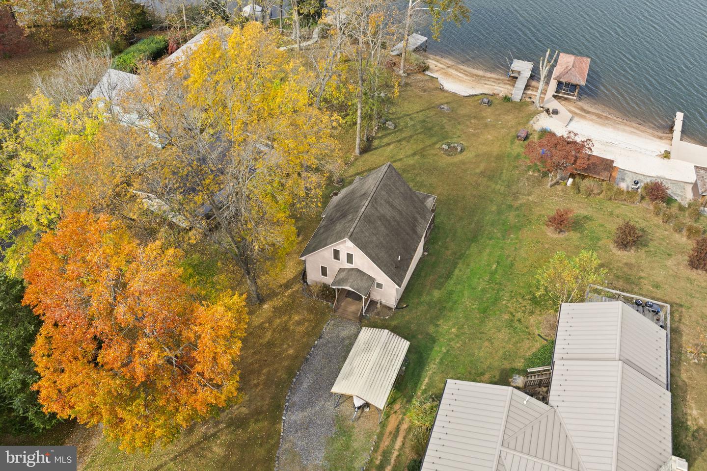 1250 S LAKESHORE DR, LOUISA, Virginia 23093, 2 Bedrooms Bedrooms, 10 Rooms Rooms,1 BathroomBathrooms,Residential,For sale,1250 S LAKESHORE DR,VALA2008802 MLS # VALA2008802 1250 S LAKESHORE DR, LOUISA, Virginia 23093, 2 Bedrooms Bedrooms, 10 Rooms Rooms,1 BathroomBathrooms,Residential,For sale,1250 S LAKESHORE DR,VALA2008802 MLS # VALA2008802