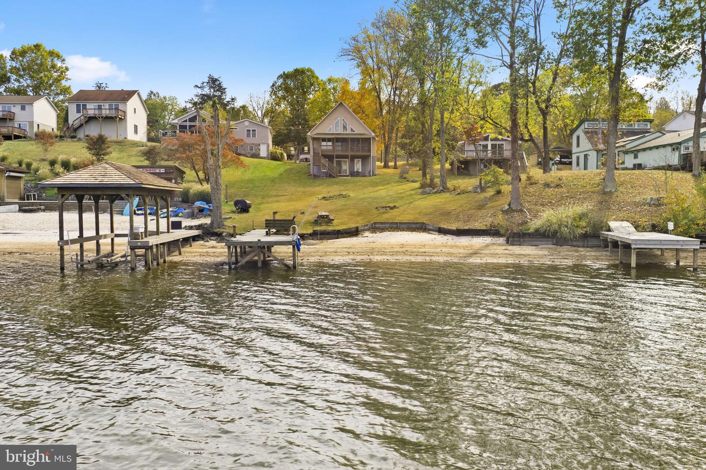 1250 S LAKESHORE DR, LOUISA, Virginia 23093, 2 Bedrooms Bedrooms, 10 Rooms Rooms,1 BathroomBathrooms,Residential,For sale,1250 S LAKESHORE DR,VALA2008802 MLS # VALA2008802 1250 S LAKESHORE DR, LOUISA, Virginia 23093, 2 Bedrooms Bedrooms, 10 Rooms Rooms,1 BathroomBathrooms,Residential,For sale,1250 S LAKESHORE DR,VALA2008802 MLS # VALA2008802