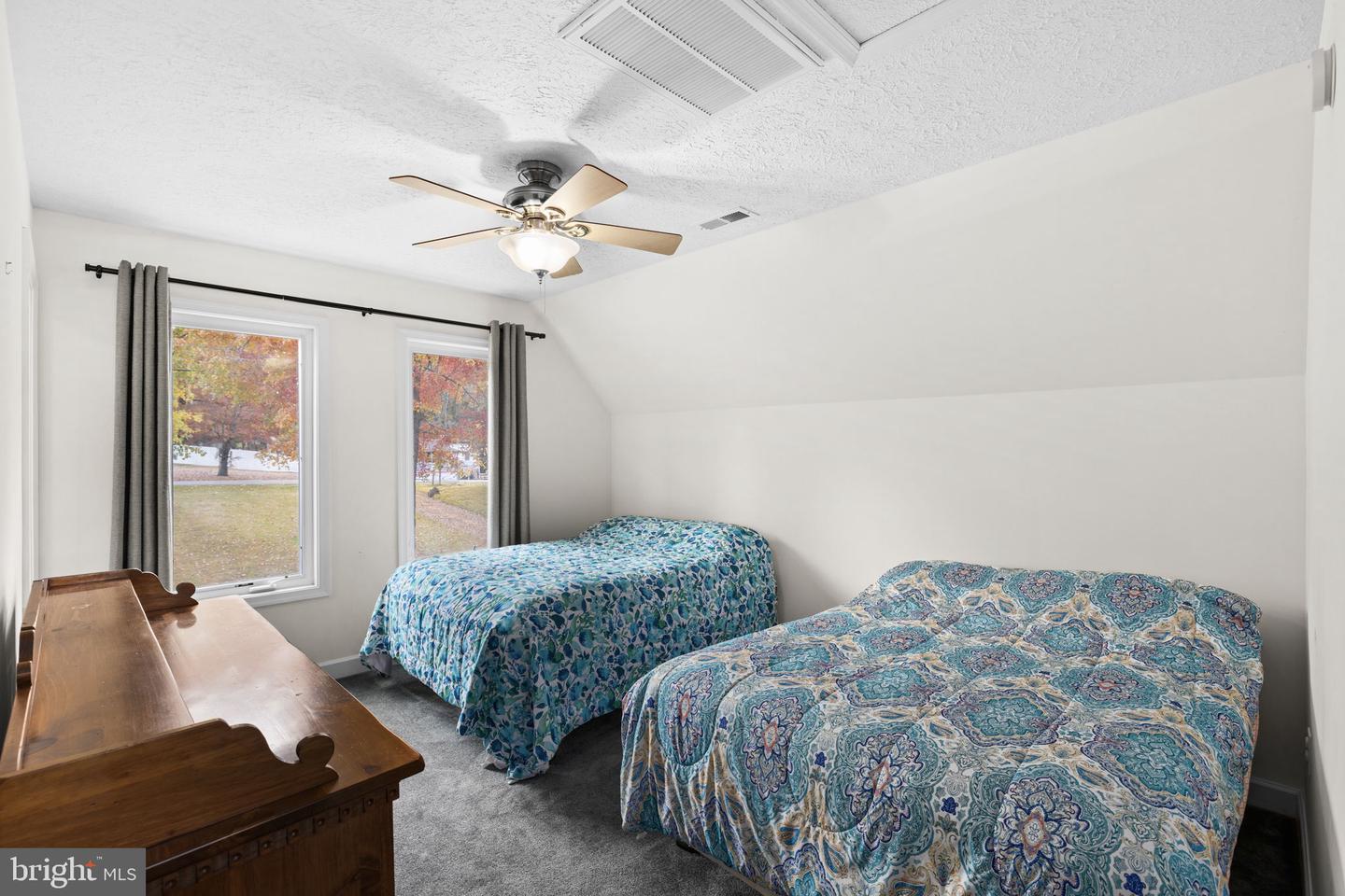 1250 S LAKESHORE DR, LOUISA, Virginia 23093, 2 Bedrooms Bedrooms, 10 Rooms Rooms,1 BathroomBathrooms,Residential,For sale,1250 S LAKESHORE DR,VALA2008802 MLS # VALA2008802 1250 S LAKESHORE DR, LOUISA, Virginia 23093, 2 Bedrooms Bedrooms, 10 Rooms Rooms,1 BathroomBathrooms,Residential,For sale,1250 S LAKESHORE DR,VALA2008802 MLS # VALA2008802