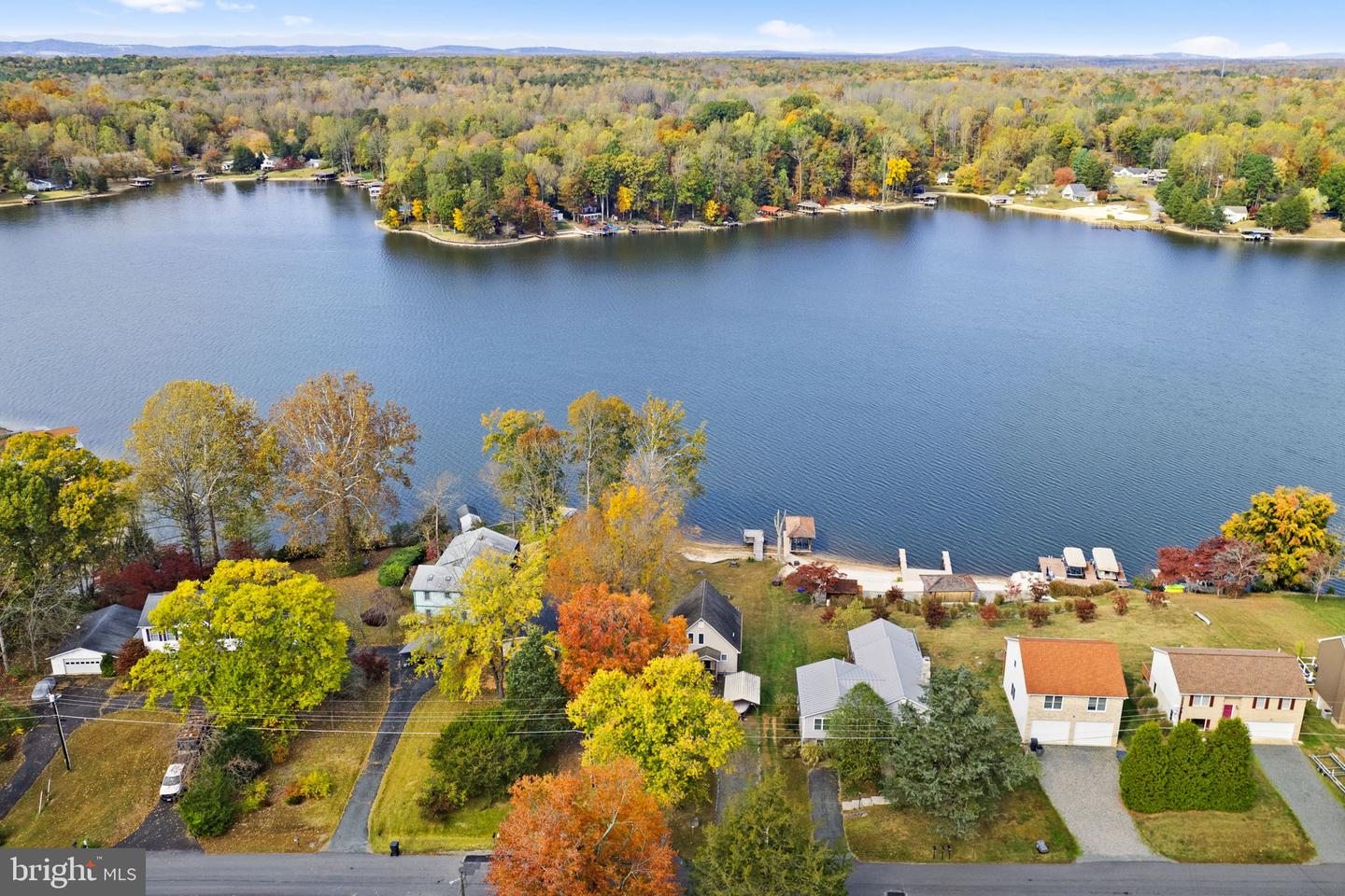 1250 S LAKESHORE DR, LOUISA, Virginia 23093, 2 Bedrooms Bedrooms, 10 Rooms Rooms,1 BathroomBathrooms,Residential,For sale,1250 S LAKESHORE DR,VALA2008802 MLS # VALA2008802 1250 S LAKESHORE DR, LOUISA, Virginia 23093, 2 Bedrooms Bedrooms, 10 Rooms Rooms,1 BathroomBathrooms,Residential,For sale,1250 S LAKESHORE DR,VALA2008802 MLS # VALA2008802