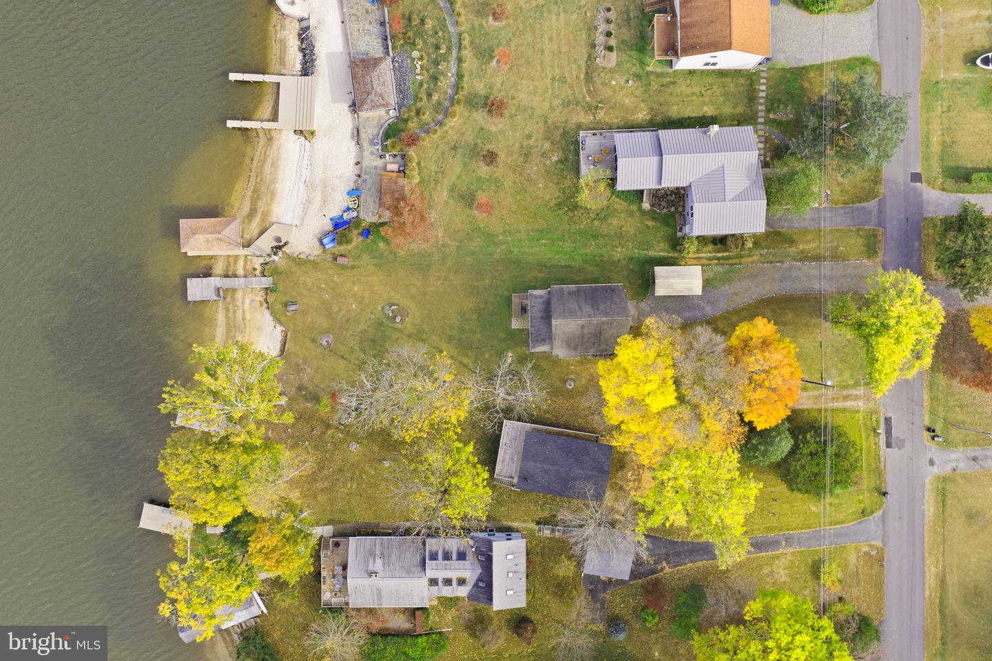 1250 S LAKESHORE DR, LOUISA, Virginia 23093, 2 Bedrooms Bedrooms, 10 Rooms Rooms,1 BathroomBathrooms,Residential,For sale,1250 S LAKESHORE DR,VALA2008802 MLS # VALA2008802 1250 S LAKESHORE DR, LOUISA, Virginia 23093, 2 Bedrooms Bedrooms, 10 Rooms Rooms,1 BathroomBathrooms,Residential,For sale,1250 S LAKESHORE DR,VALA2008802 MLS # VALA2008802