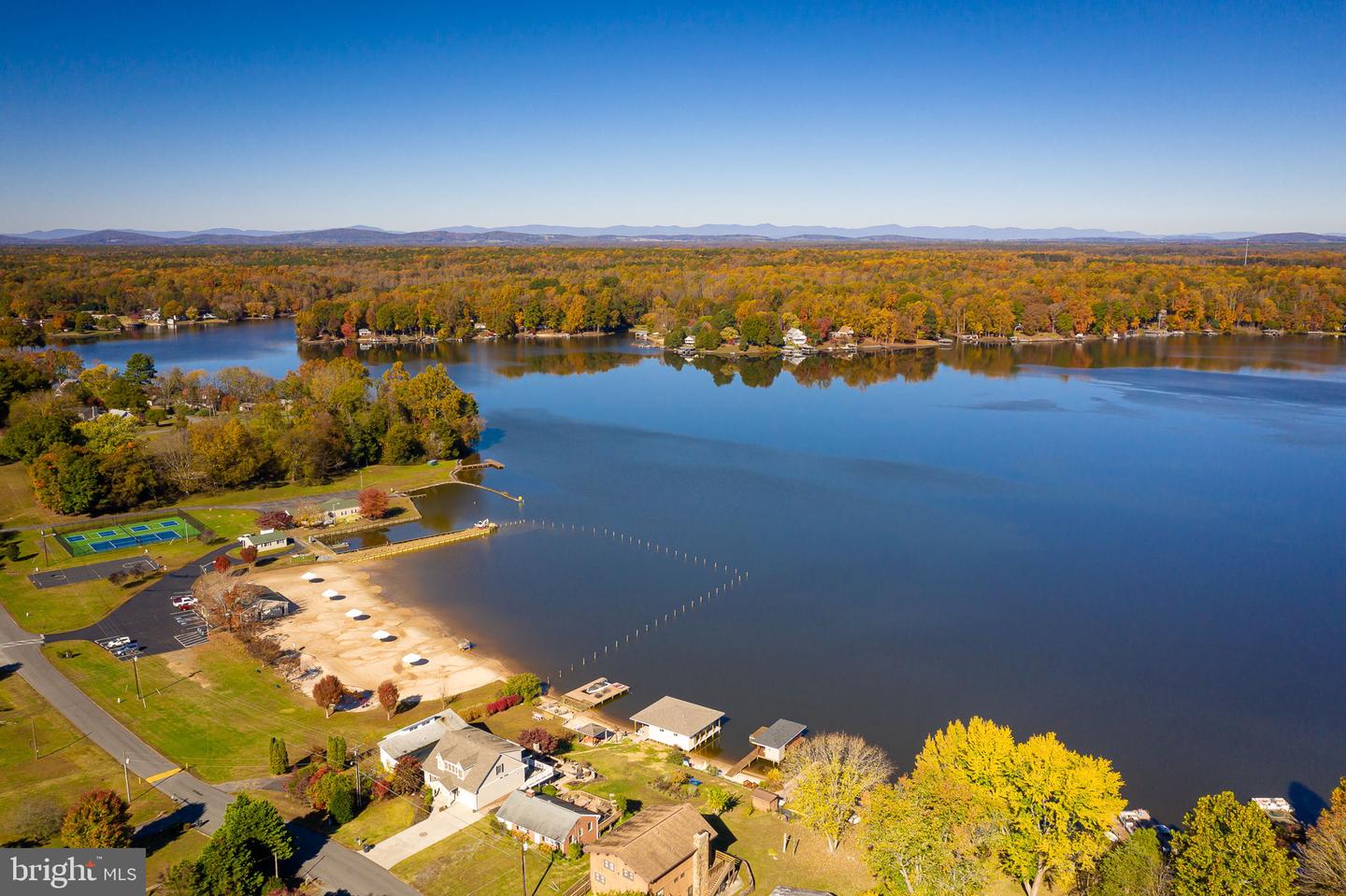 1250 S LAKESHORE DR, LOUISA, Virginia 23093, 2 Bedrooms Bedrooms, 10 Rooms Rooms,1 BathroomBathrooms,Residential,For sale,1250 S LAKESHORE DR,VALA2008802 MLS # VALA2008802 1250 S LAKESHORE DR, LOUISA, Virginia 23093, 2 Bedrooms Bedrooms, 10 Rooms Rooms,1 BathroomBathrooms,Residential,For sale,1250 S LAKESHORE DR,VALA2008802 MLS # VALA2008802