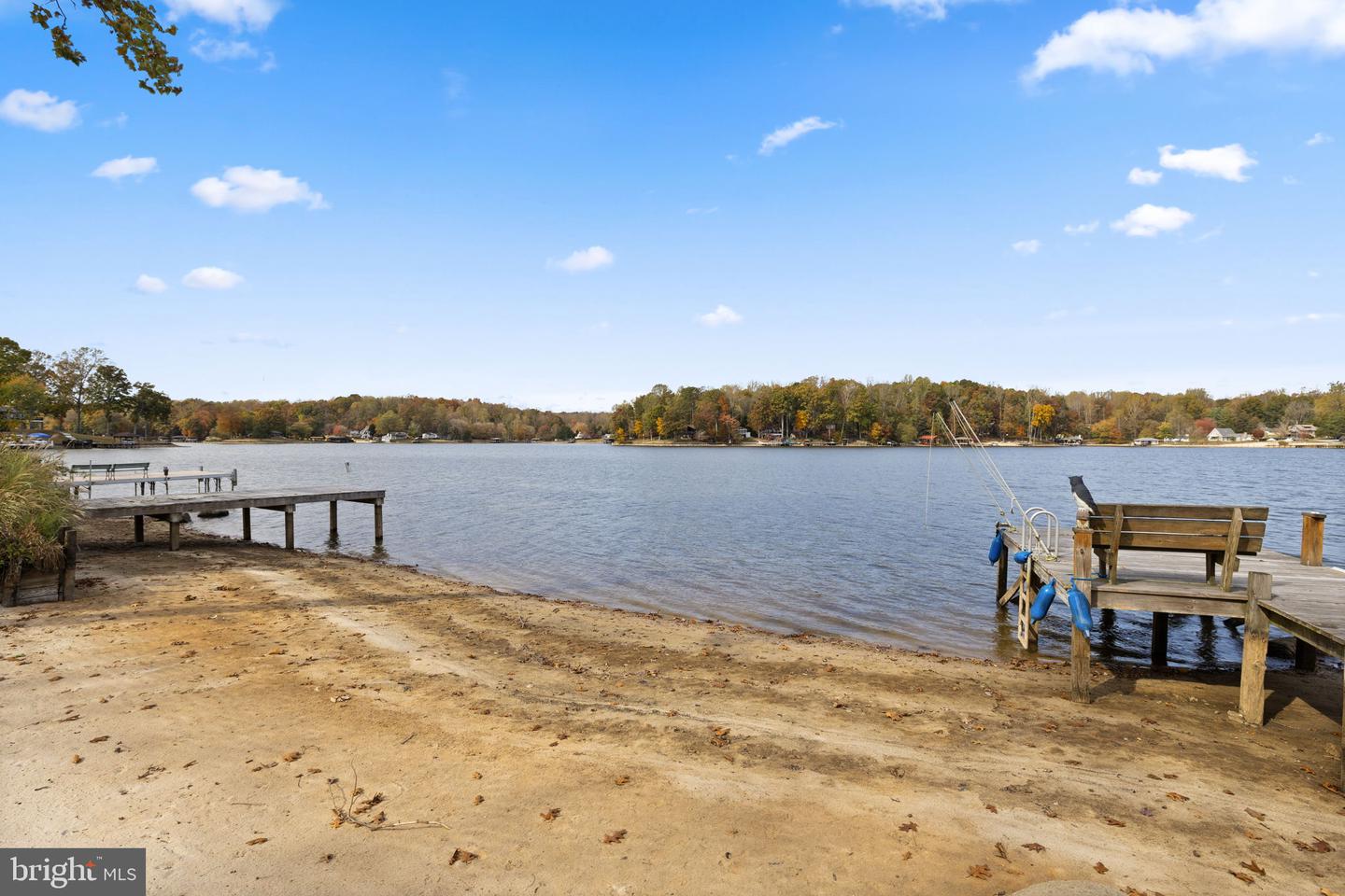 1250 S LAKESHORE DR, LOUISA, Virginia 23093, 2 Bedrooms Bedrooms, 10 Rooms Rooms,1 BathroomBathrooms,Residential,For sale,1250 S LAKESHORE DR,VALA2008802 MLS # VALA2008802 1250 S LAKESHORE DR, LOUISA, Virginia 23093, 2 Bedrooms Bedrooms, 10 Rooms Rooms,1 BathroomBathrooms,Residential,For sale,1250 S LAKESHORE DR,VALA2008802 MLS # VALA2008802