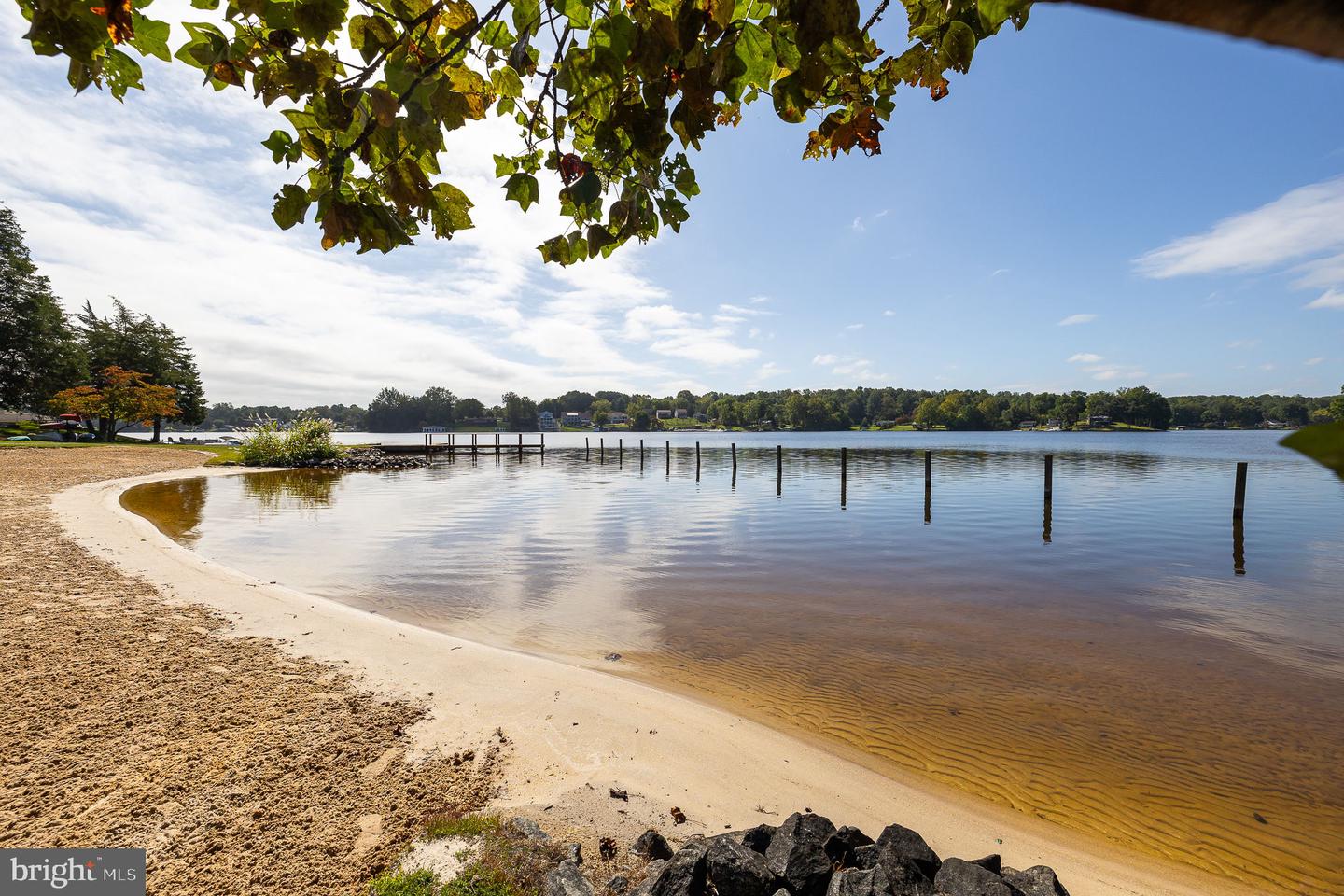 1250 S LAKESHORE DR, LOUISA, Virginia 23093, 2 Bedrooms Bedrooms, 10 Rooms Rooms,1 BathroomBathrooms,Residential,For sale,1250 S LAKESHORE DR,VALA2008802 MLS # VALA2008802 1250 S LAKESHORE DR, LOUISA, Virginia 23093, 2 Bedrooms Bedrooms, 10 Rooms Rooms,1 BathroomBathrooms,Residential,For sale,1250 S LAKESHORE DR,VALA2008802 MLS # VALA2008802