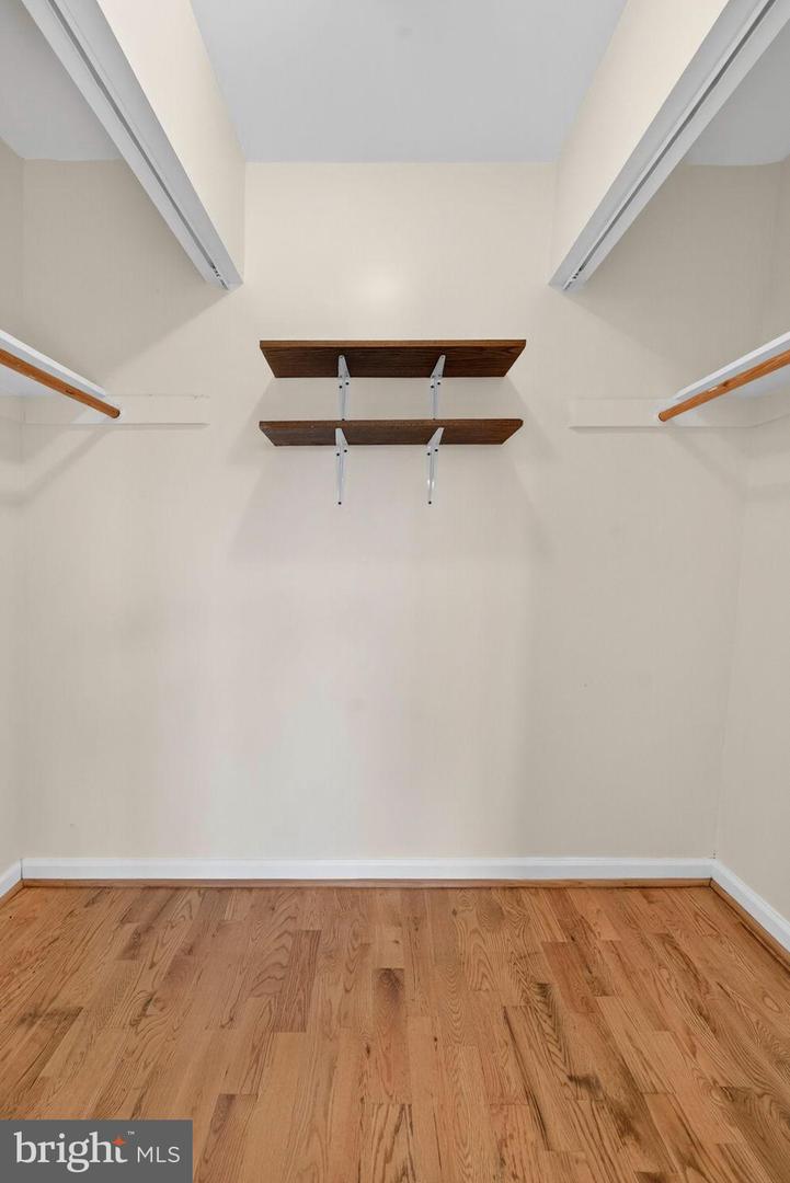 5 CRESTVIEW DR, FRONT ROYAL, Virginia 22630, 3 Bedrooms Bedrooms, 5 Rooms Rooms,2 BathroomsBathrooms,Residential,For sale,5 CRESTVIEW DR,VAWR2012674 MLS # VAWR2012674